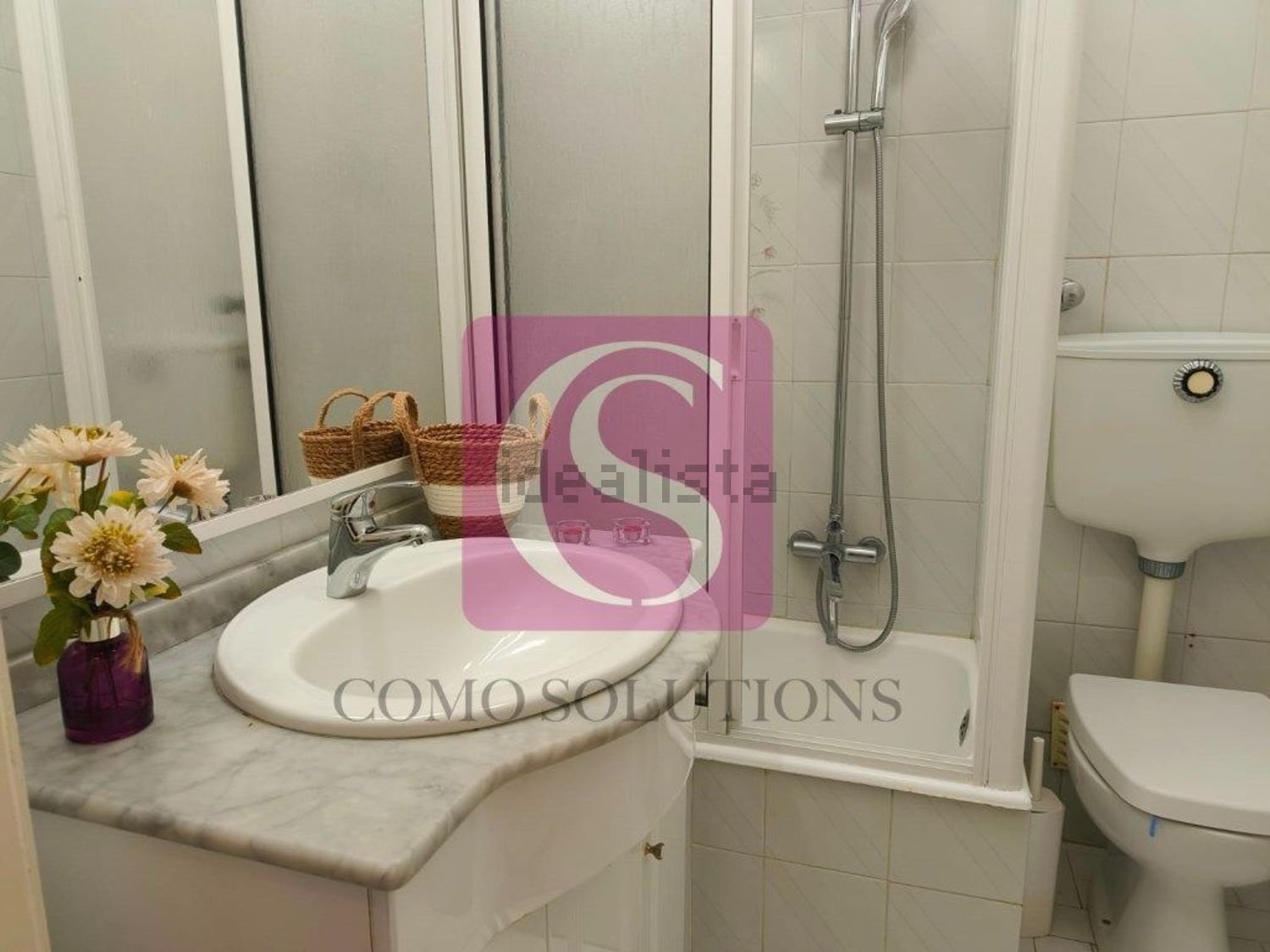 出租公寓 t1在Rua Santo Eloy, 37 - 卫生间