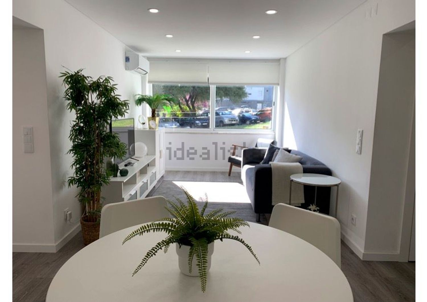 出租房间在Rua Sargento Armando Monteiro Ferreira, 35 - 客厅