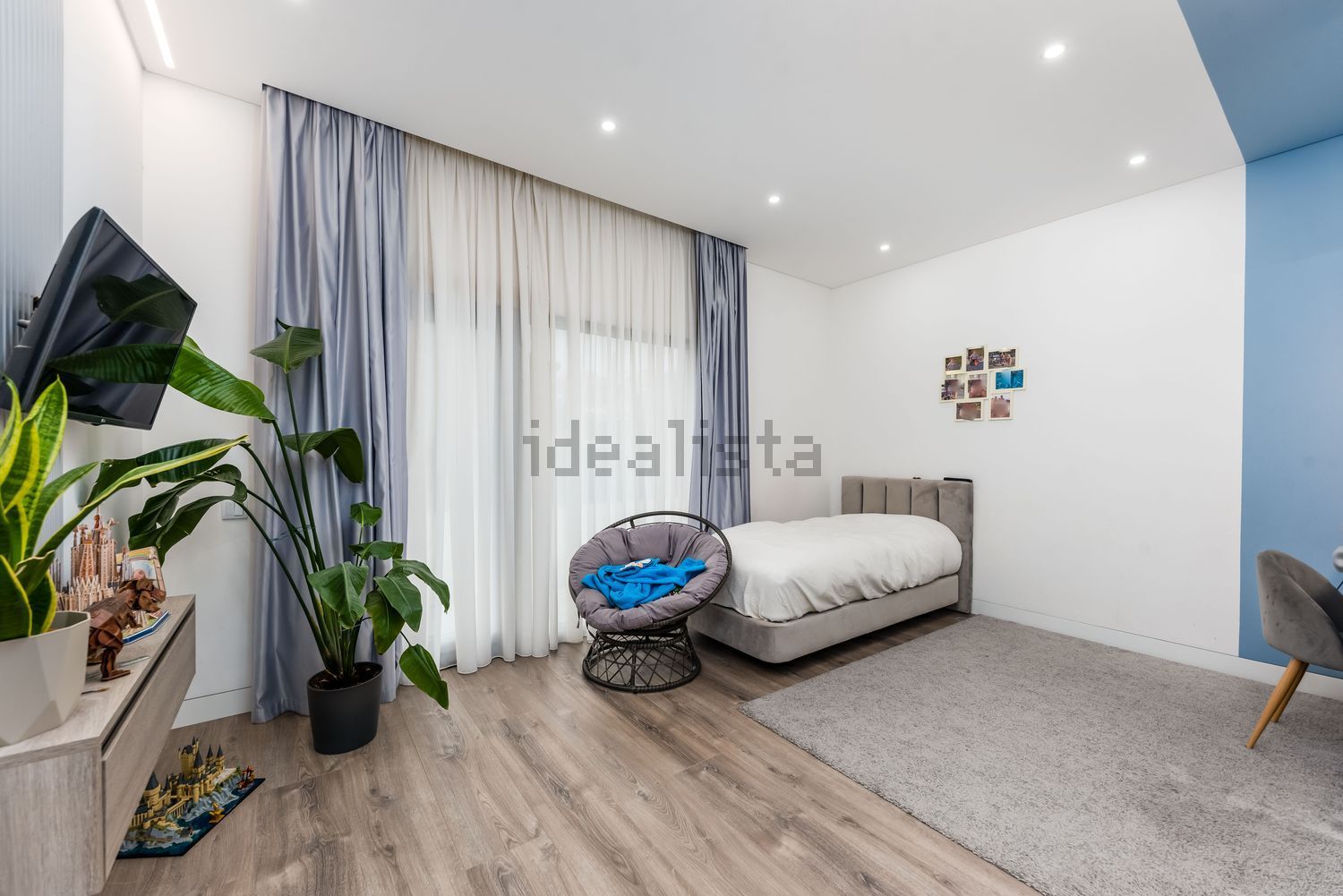 双拼别墅出售在Ramada e Caneças - 客厅