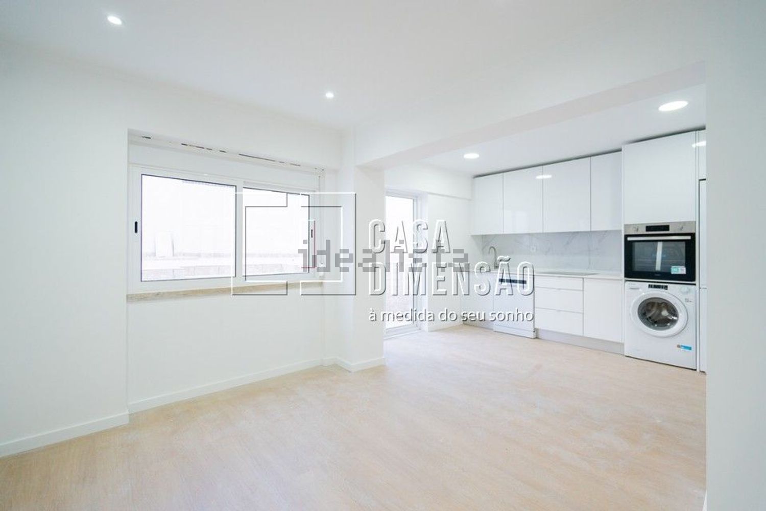 公寓 t2出售在Falagueira-Venda Nova - 客厅