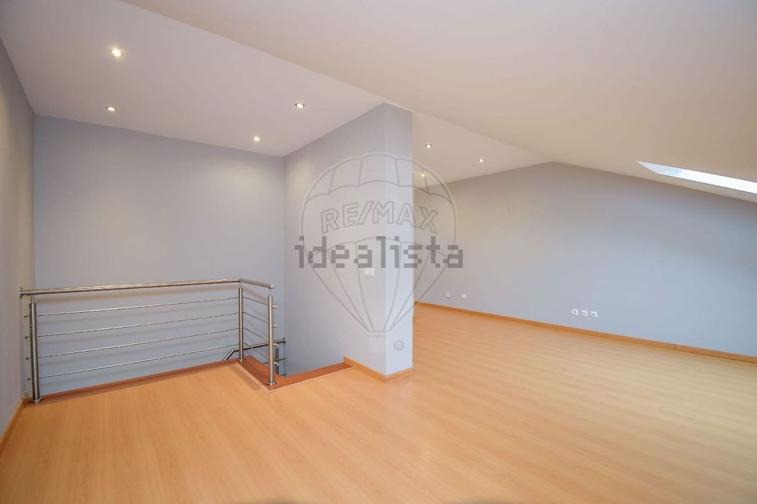 公寓 t4出售在Praça da Concórdia - 居住