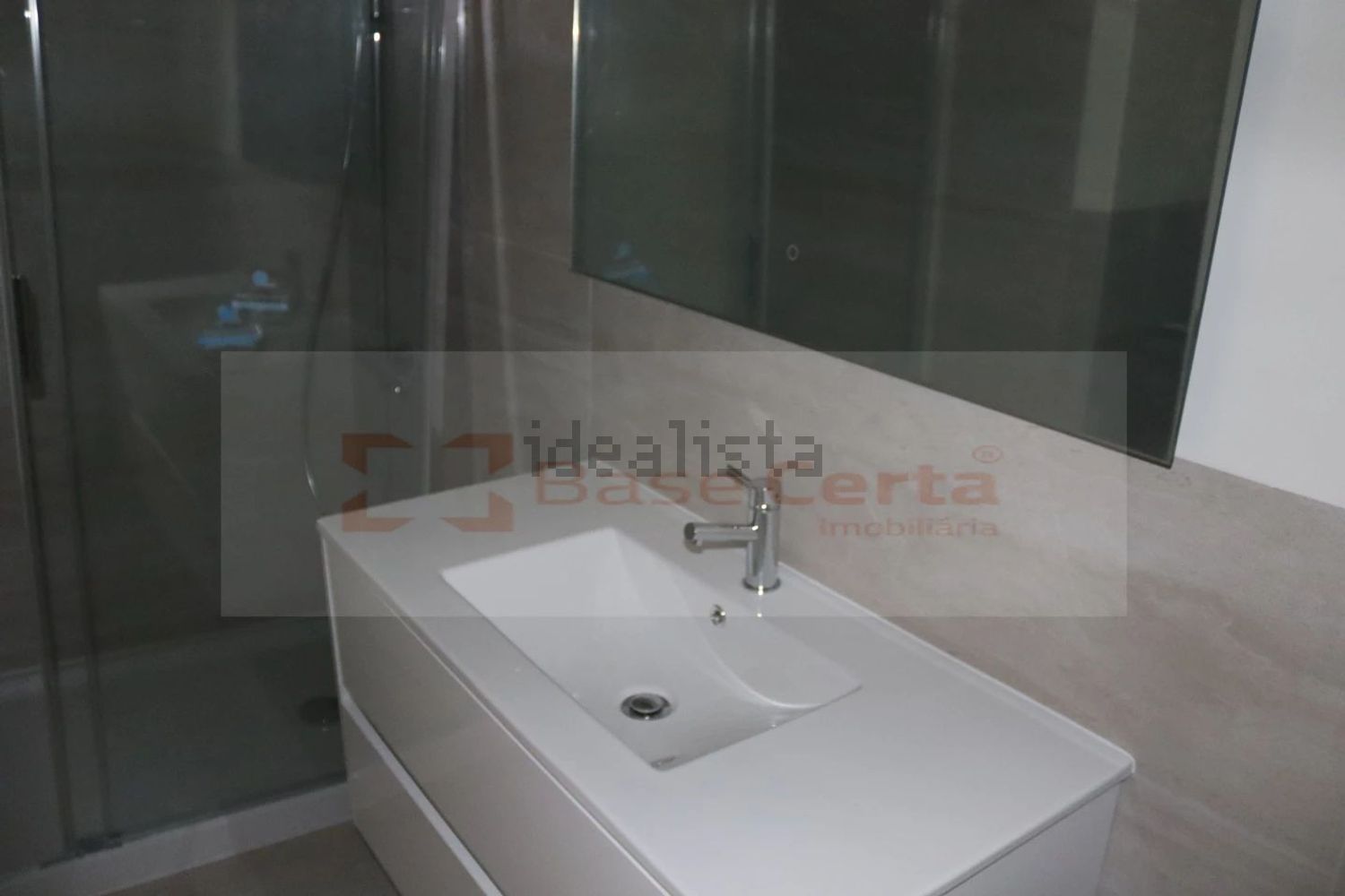 公寓 t3出售在Rua da Cerca, 21 - 卫生间