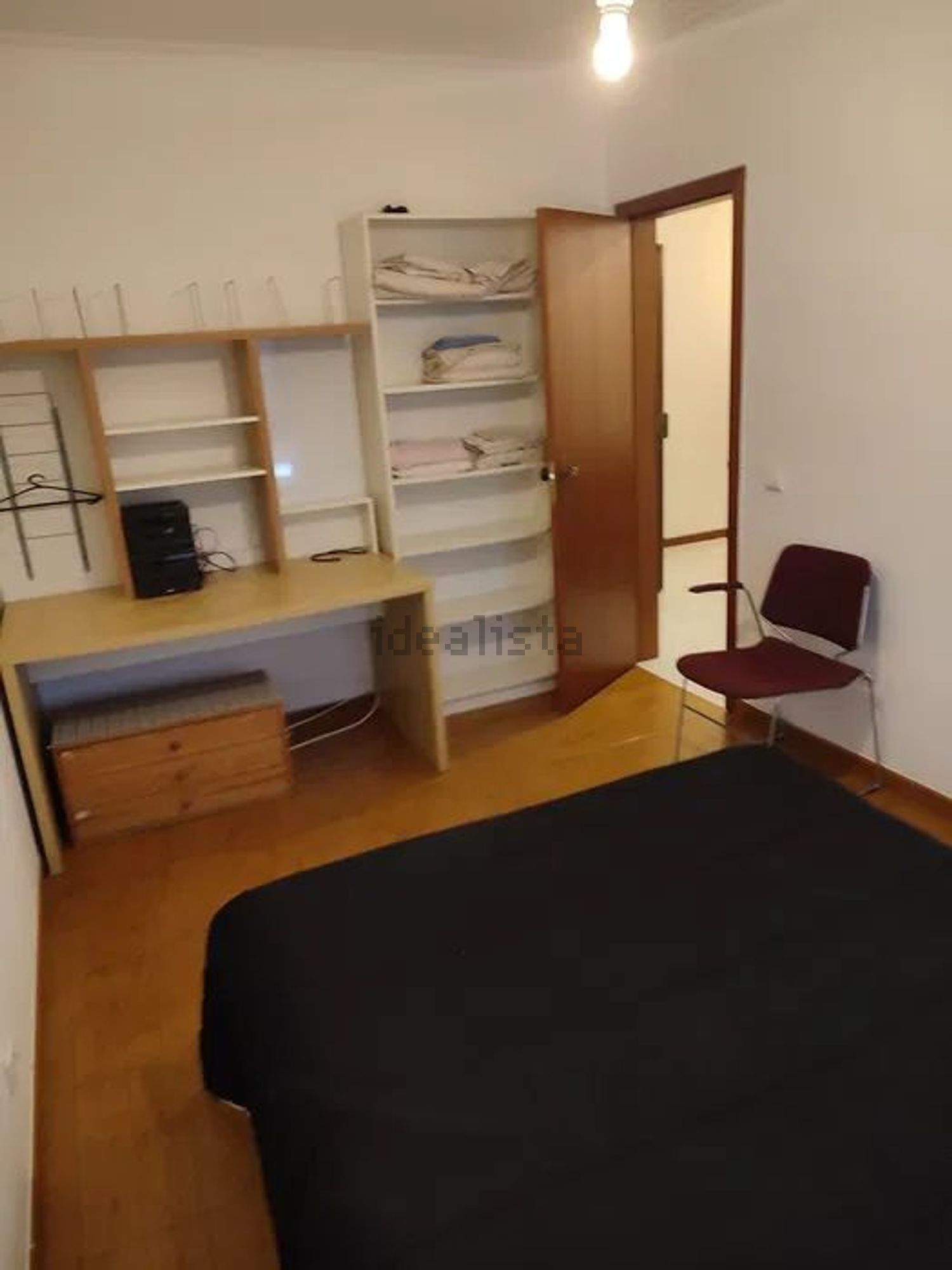 出租房间在Rua Amália Rodrigues, 14 - 卧室