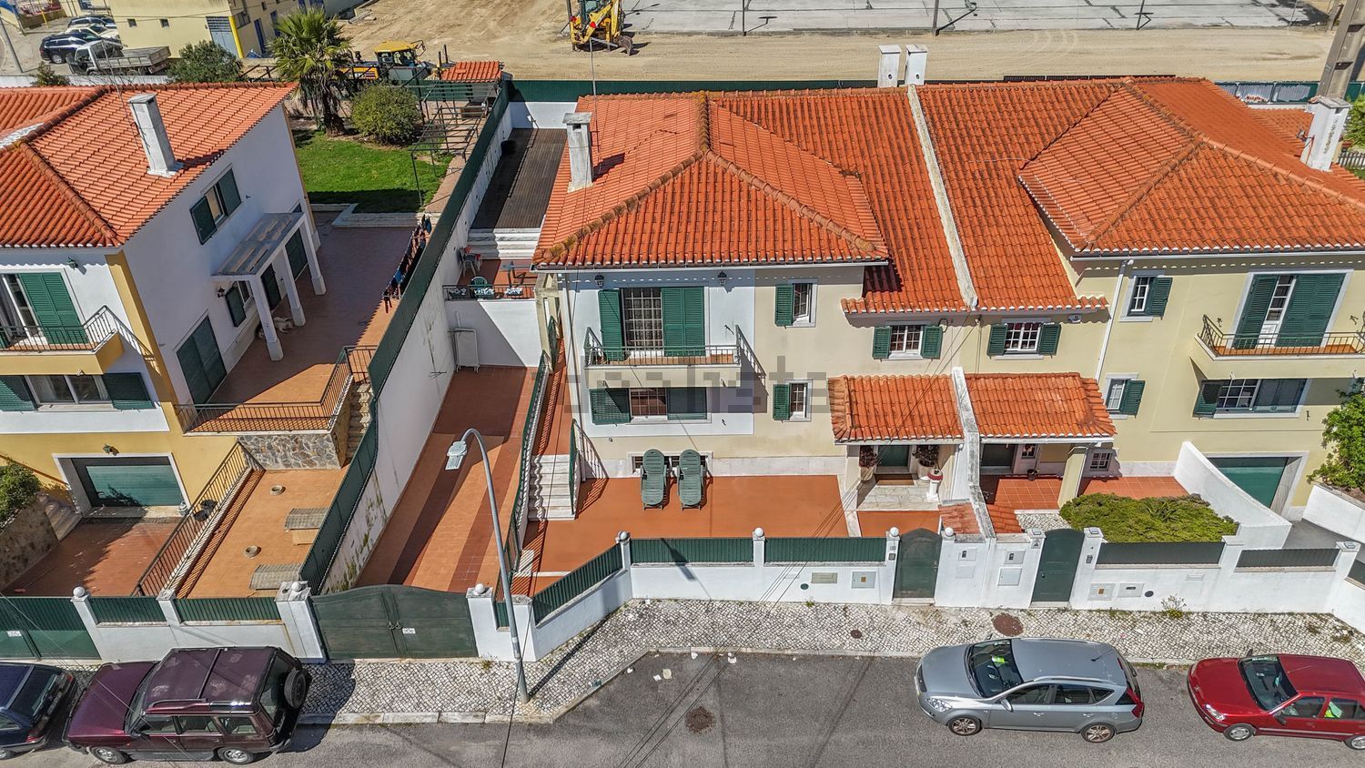 双拼别墅出售在Rua Primeiro de Maio, 3 - 游泳池