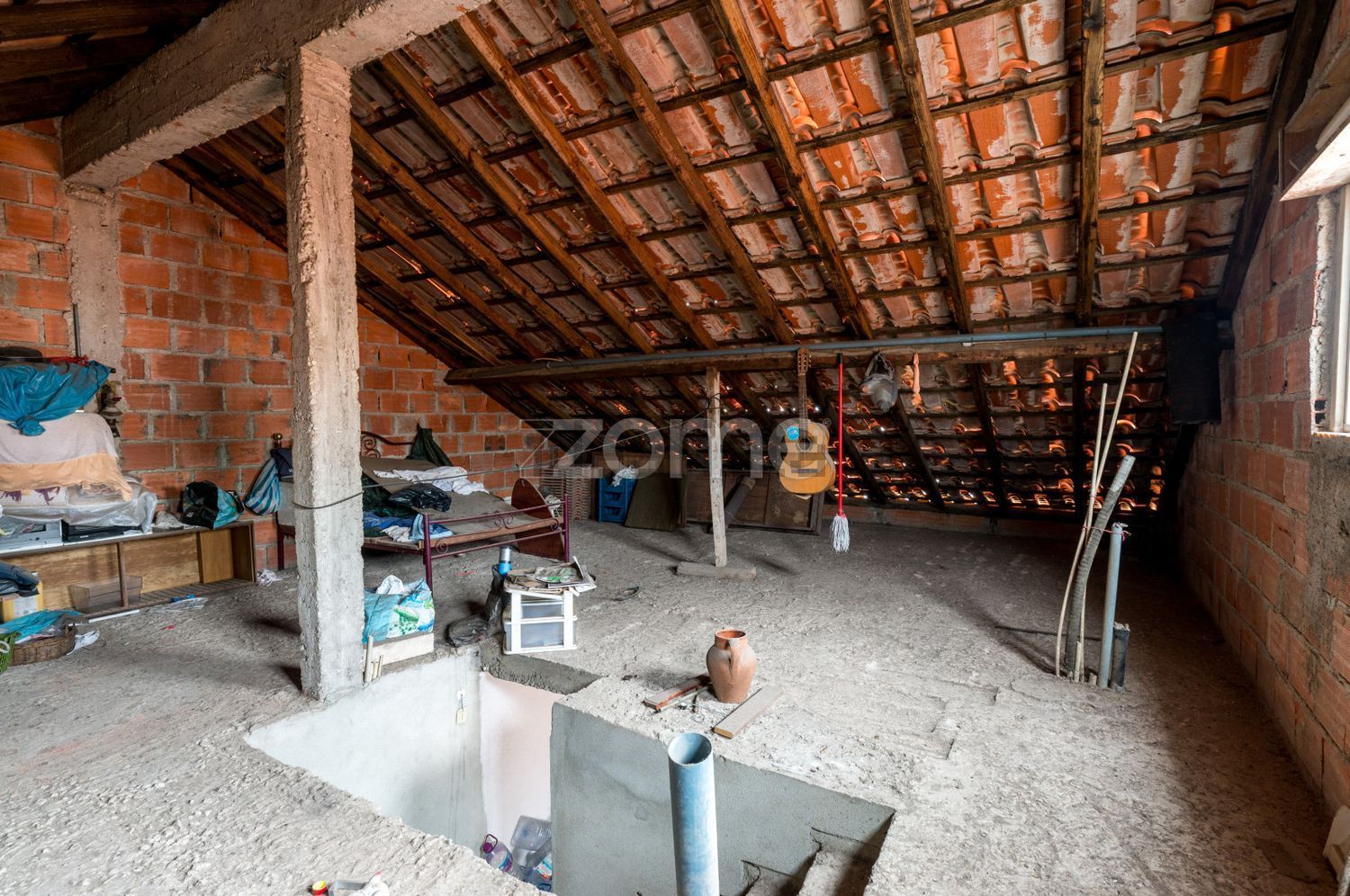 小楼房或独栋别墅出售在Rua da Liberdade, 102 - 阁楼