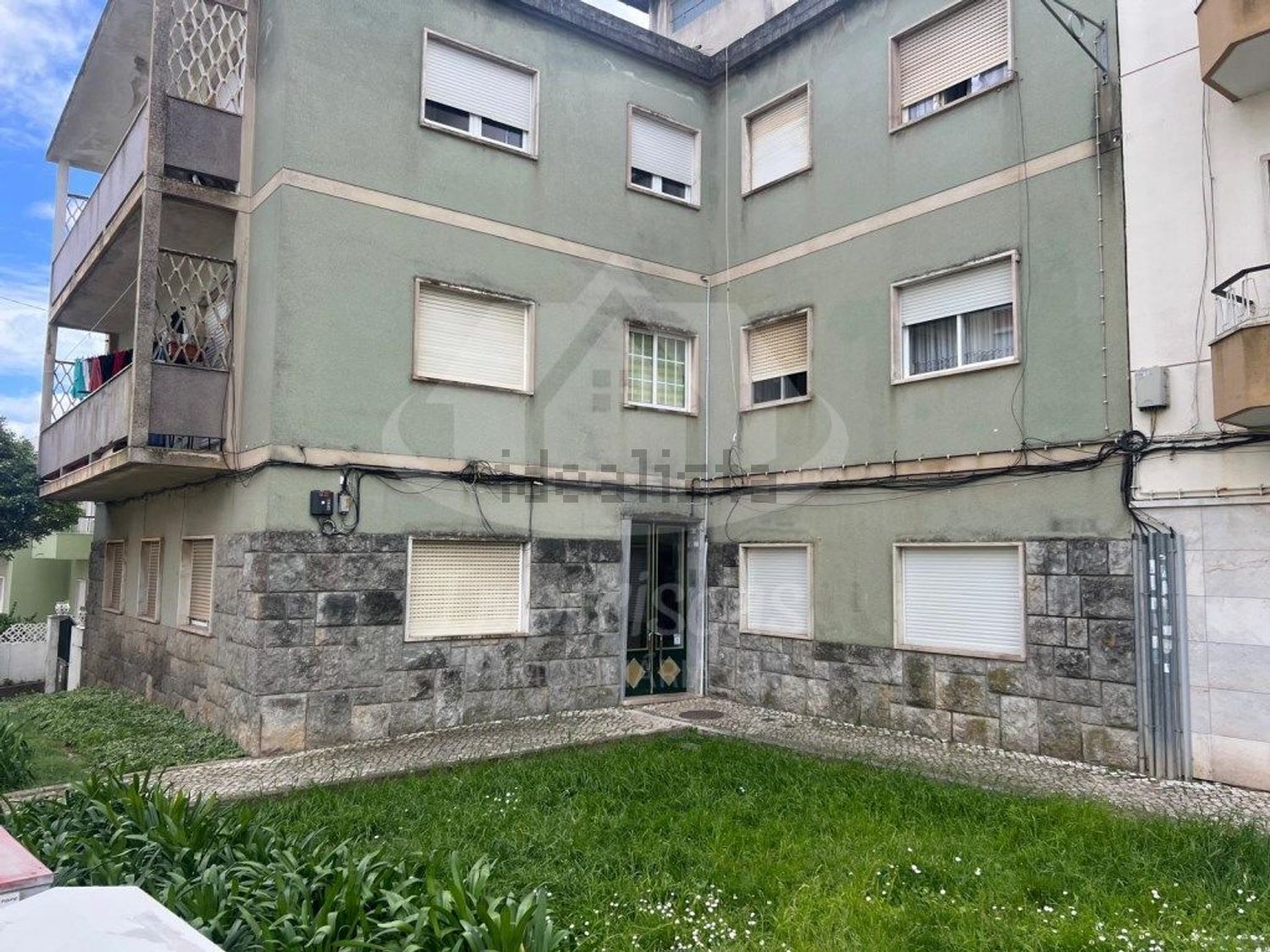 公寓 t2出售在Rua Cidade da Horta, 5 - 外立面