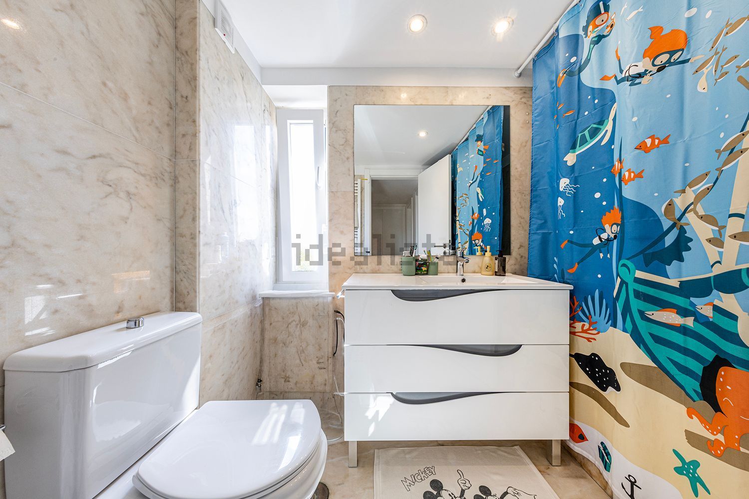 公寓 t4出售在Rua Embaixador Martins Janeira - 照片