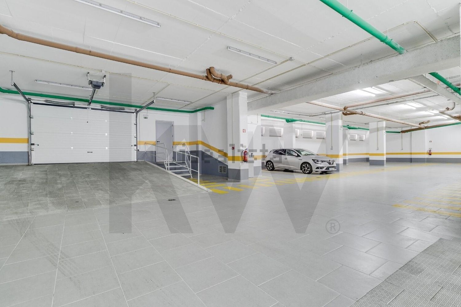 公寓 t3出售在Estrada da Luz, 81 - 停车位