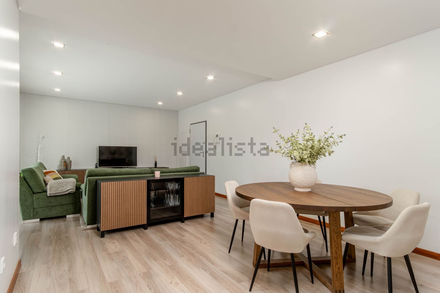 出租公寓 t2在Colinas do Cruzeiro - 客厅