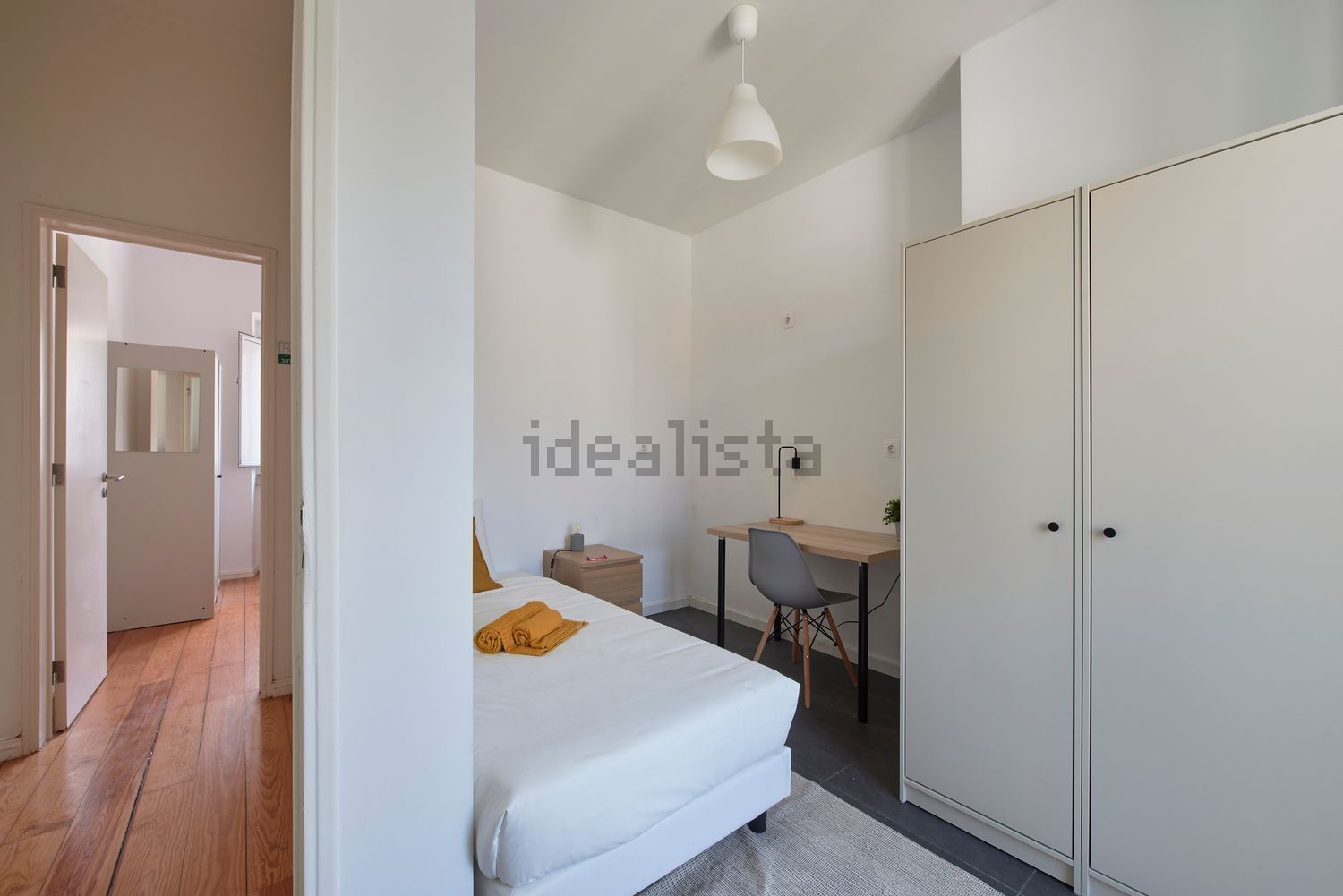 出租房间在Rua David Lopes - 卧室