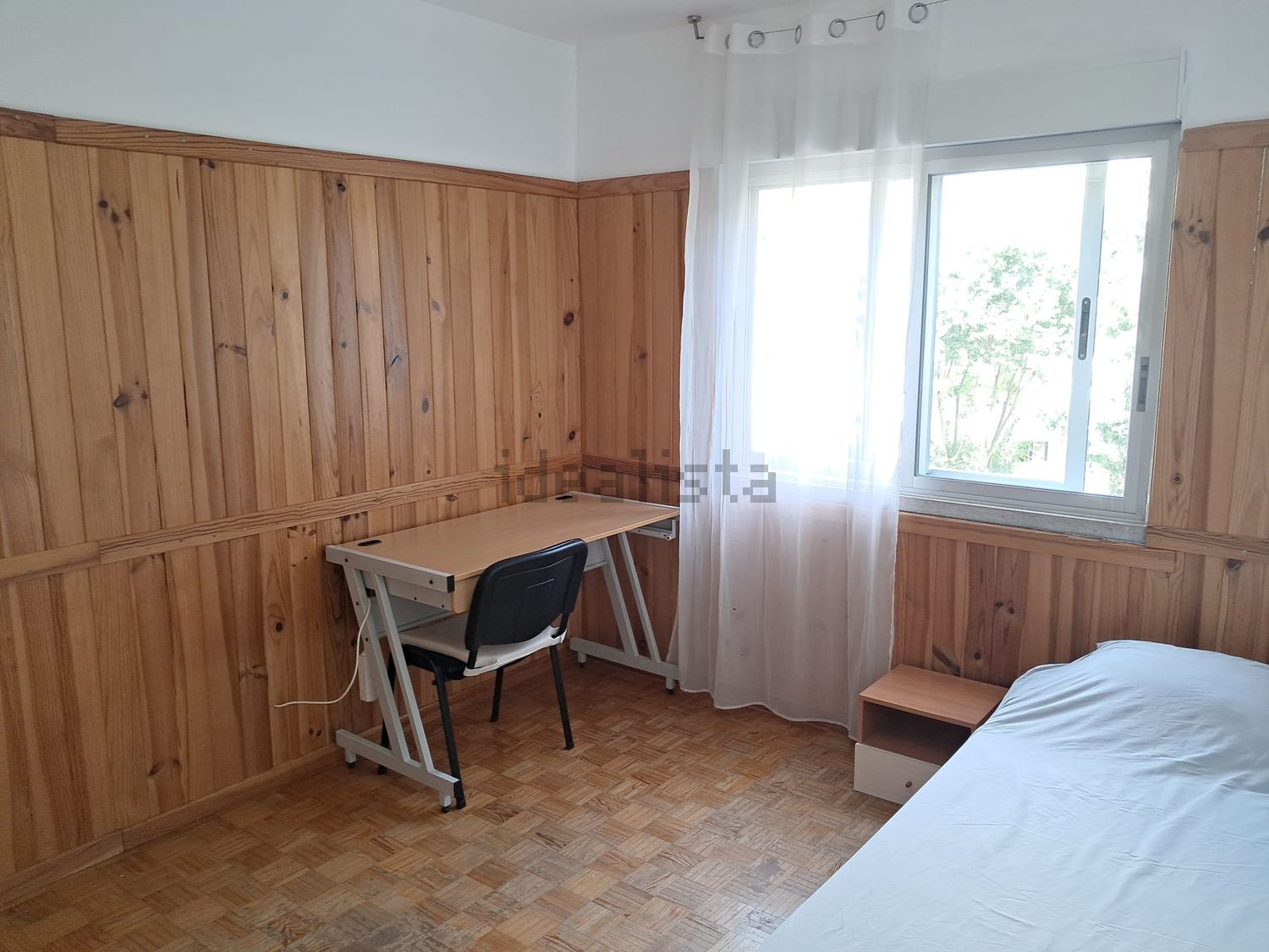 出租房间在Praceta Amadeu de Sousa Cardoso, 1 - 卧室