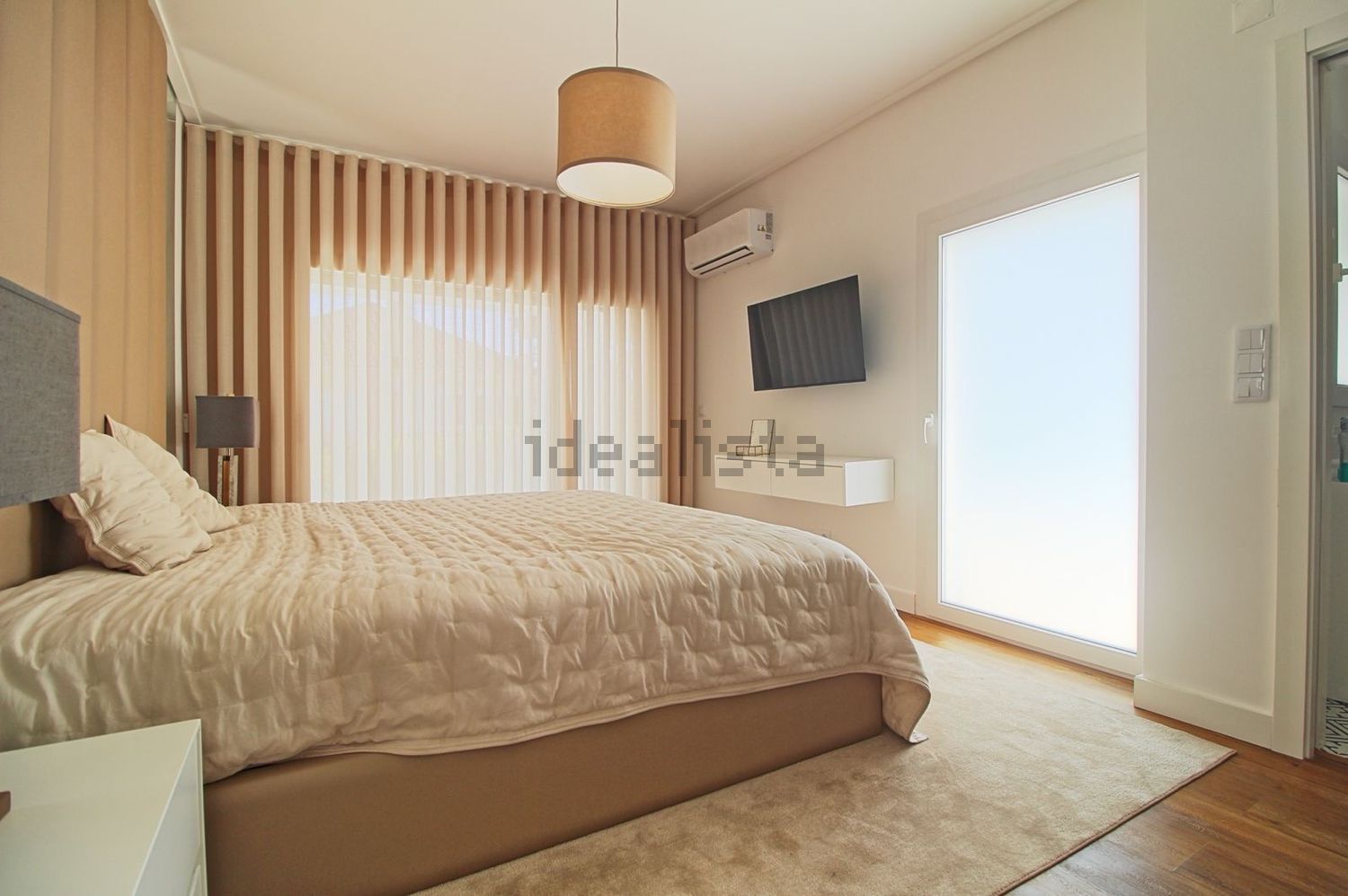 小楼房或独栋别墅出售在Rua Ofélia Marques - 卧室