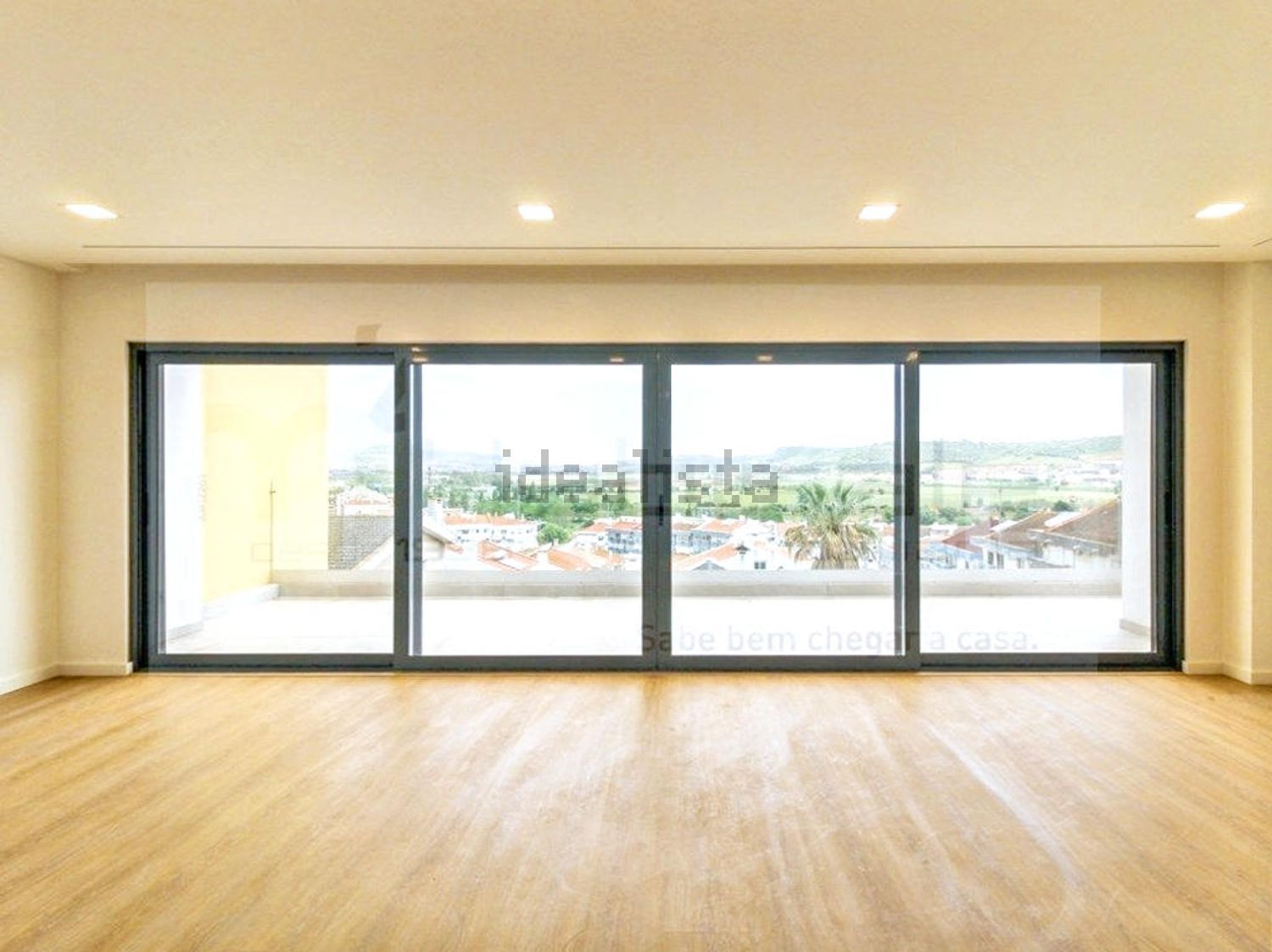 小楼房或独栋别墅出售在Rua Vieira da Silva - 照片