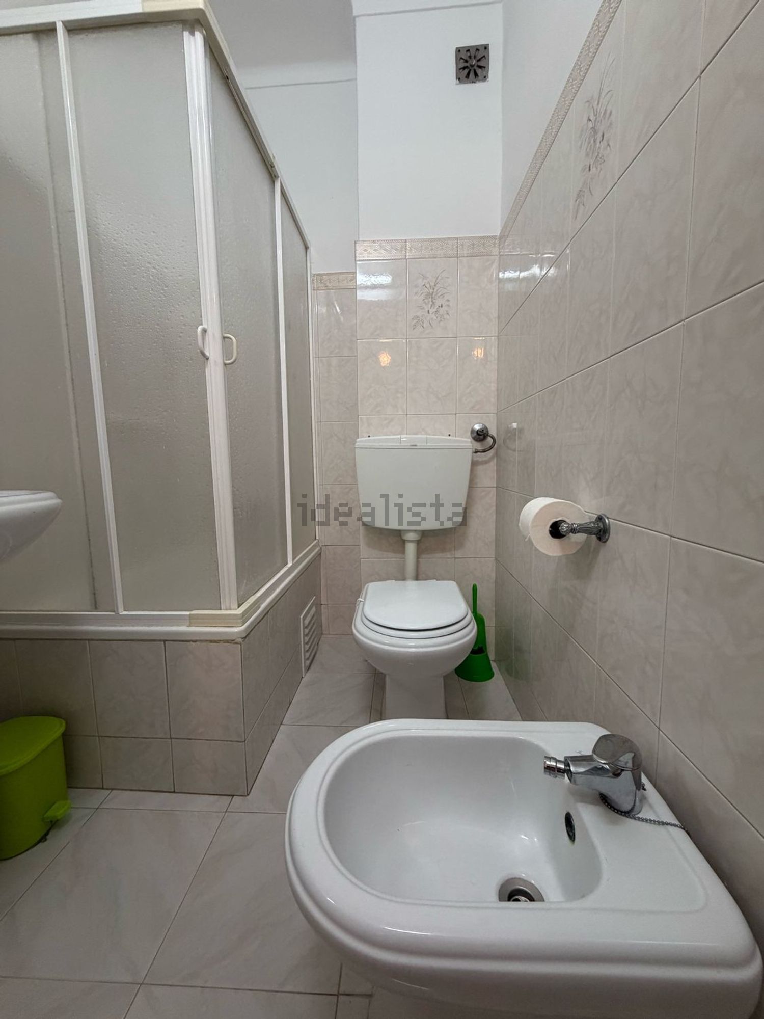 公寓 t2出售在Rua Cidade da Beira, 14 - 卫生间