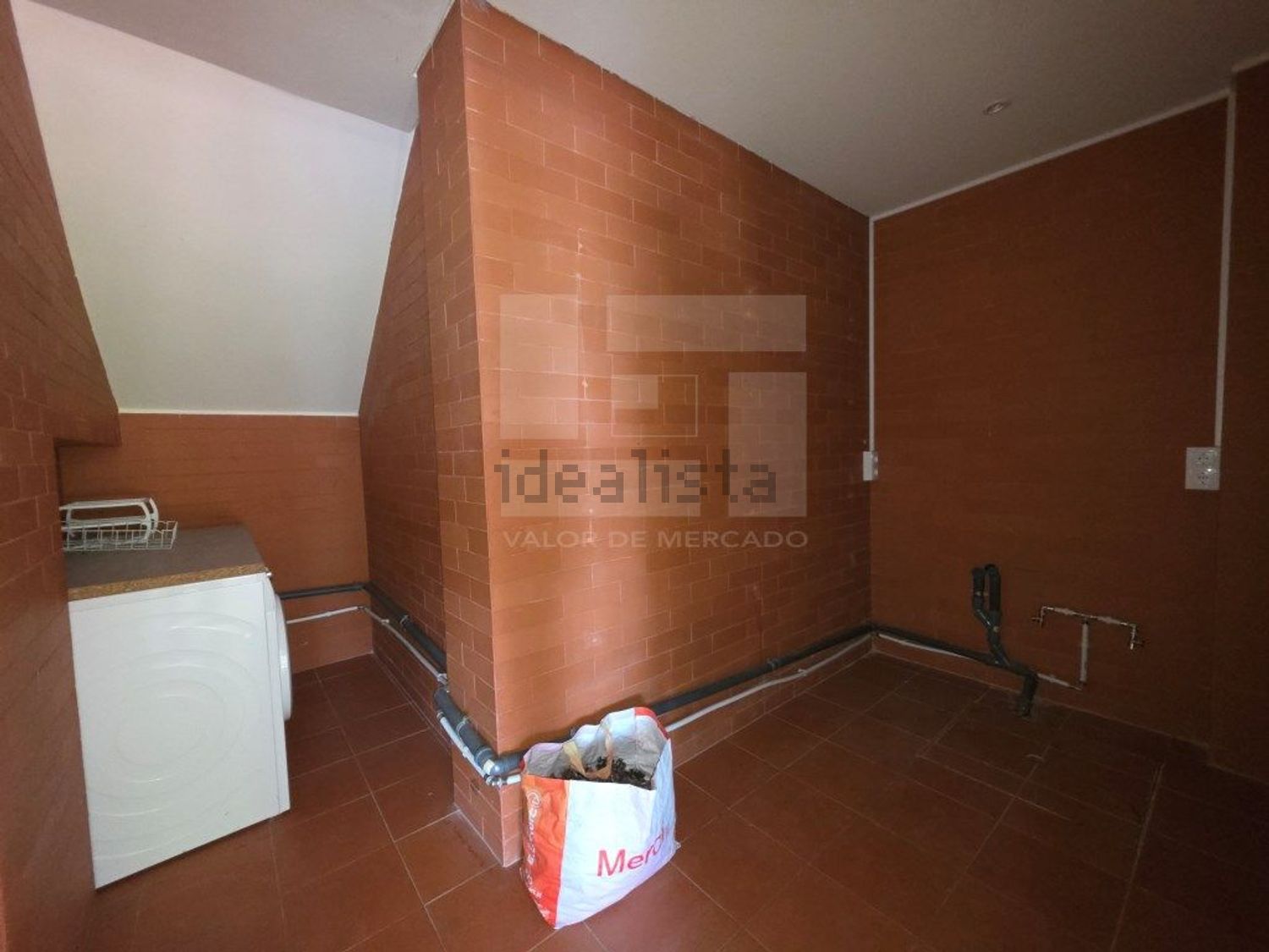 出租小楼房或独栋别墅在Rua Mato da Mina, 22 - 照片