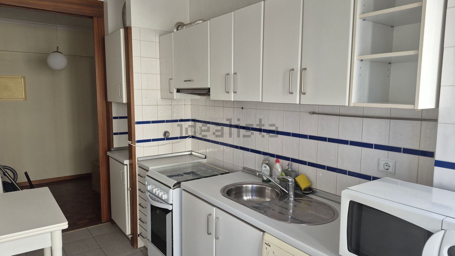 出租公寓 t1在Rua Prista Monteiro, 16 - 厨房