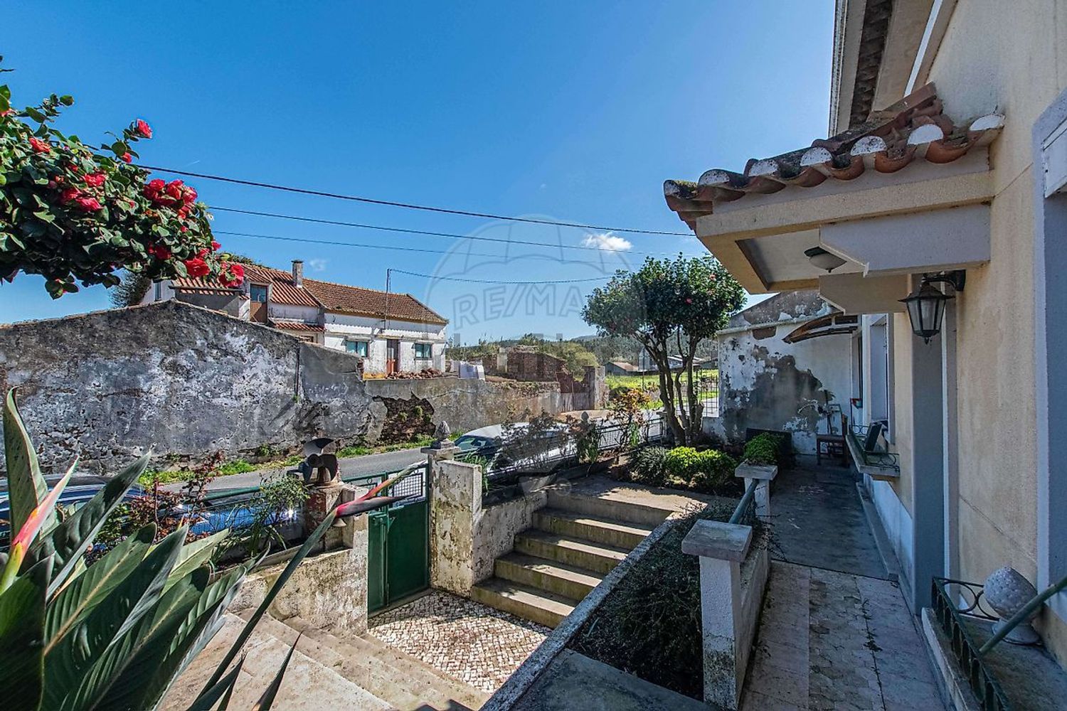 小楼房或独栋别墅出售N115-1 - 外立面