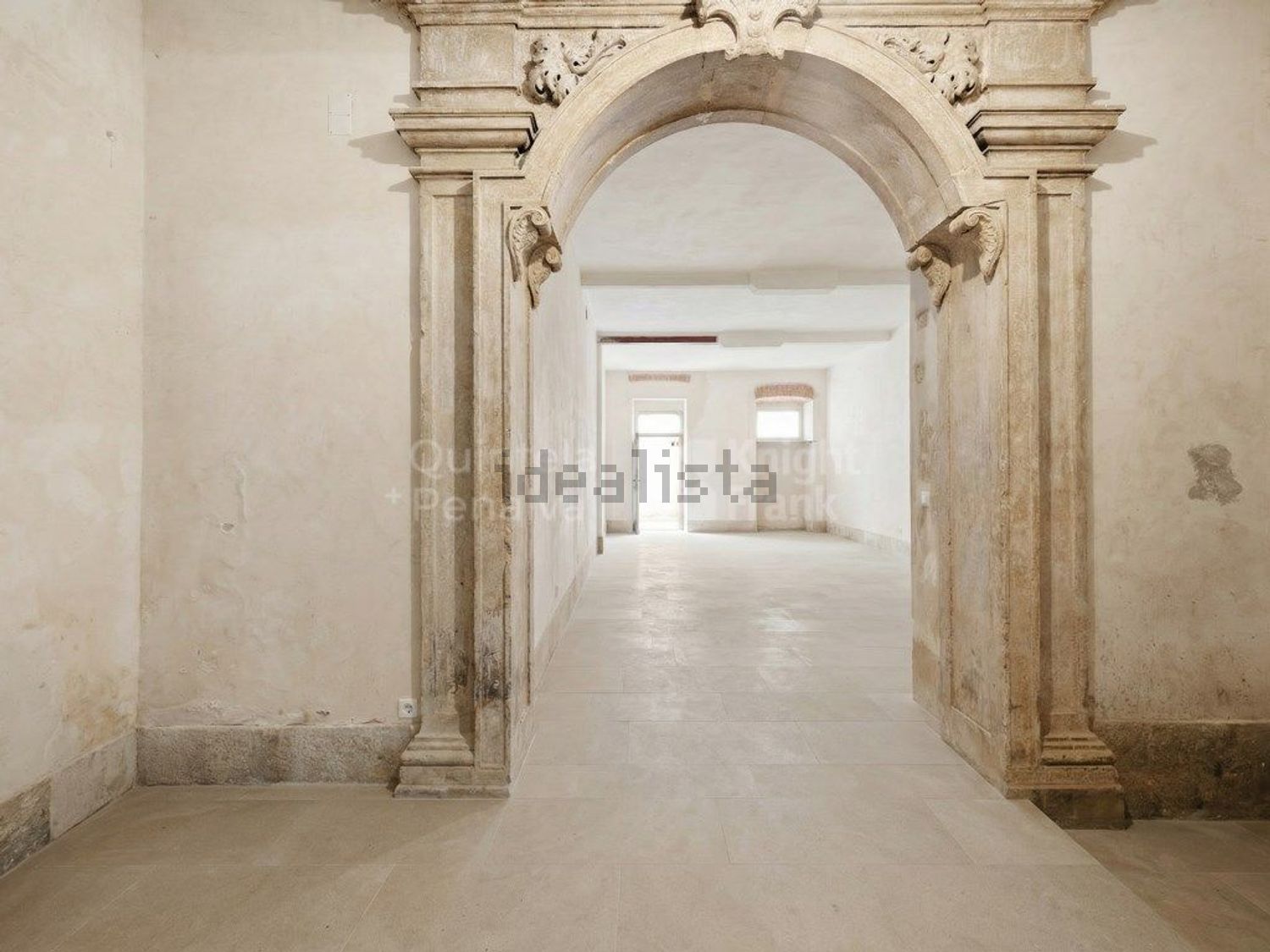 公寓 t6出售在Graça - 过道