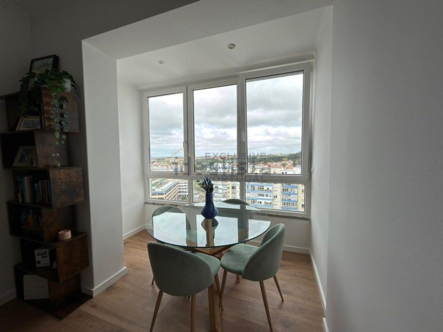 公寓 t2出售在Praceta Filinto Elísio - 客厅