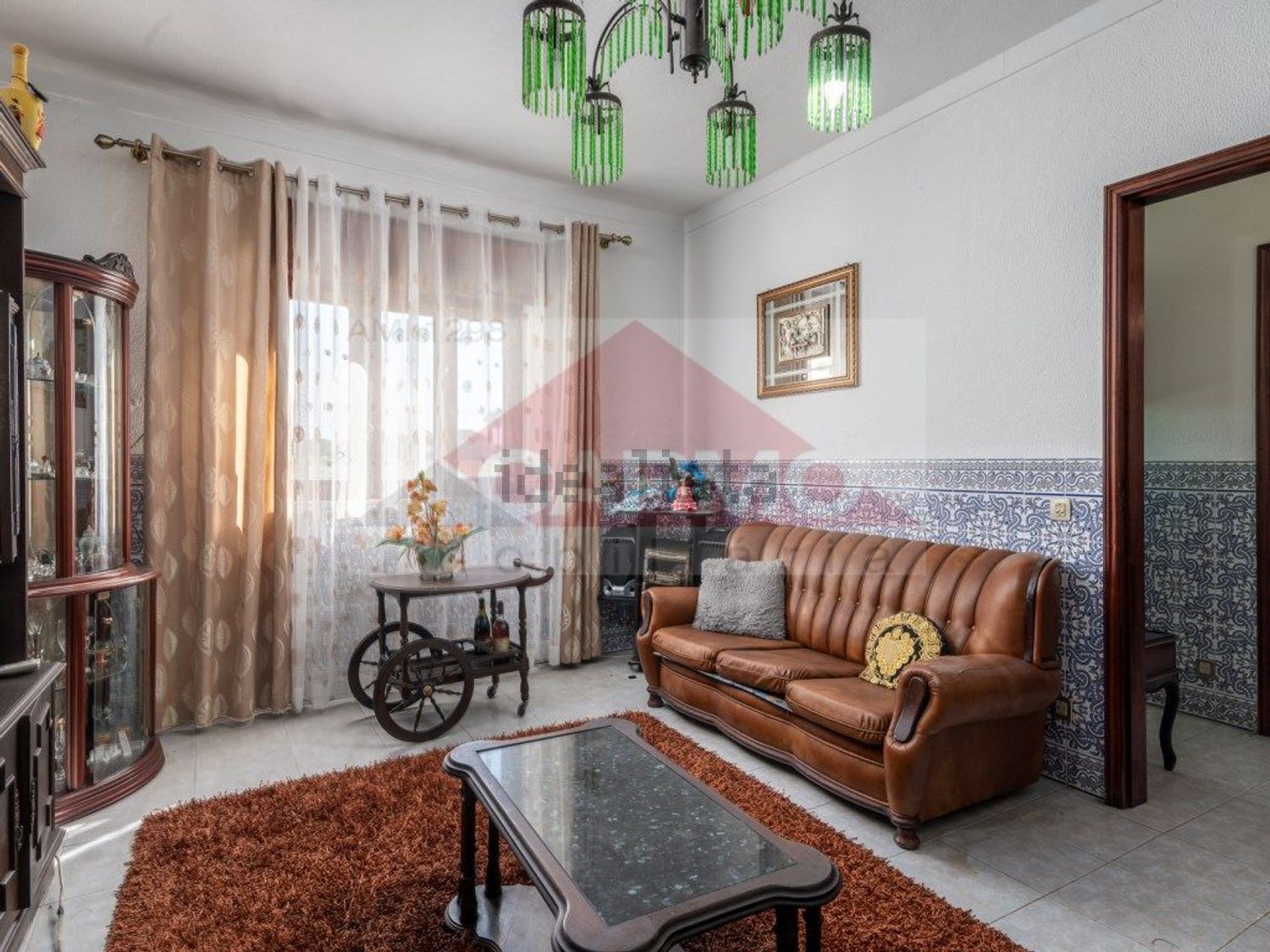 小楼房或独栋别墅出售在Atalaia e Alto Estanqueiro - Jardia - 客厅