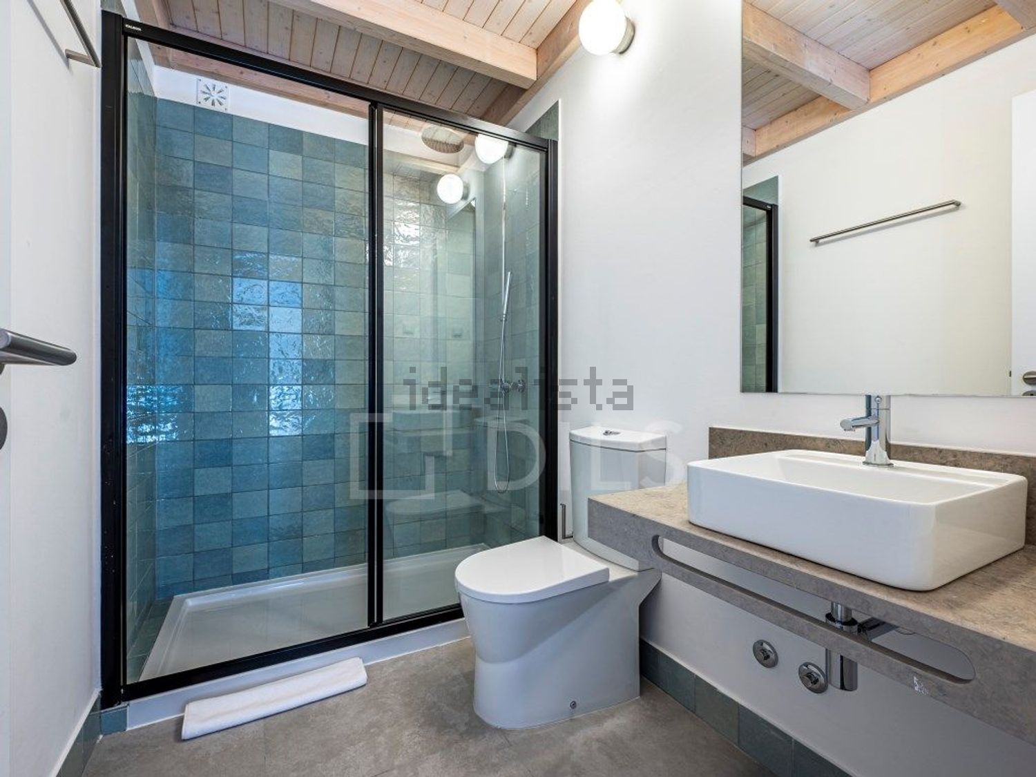 双拼别墅出售在Rua da Eira - 卫生间