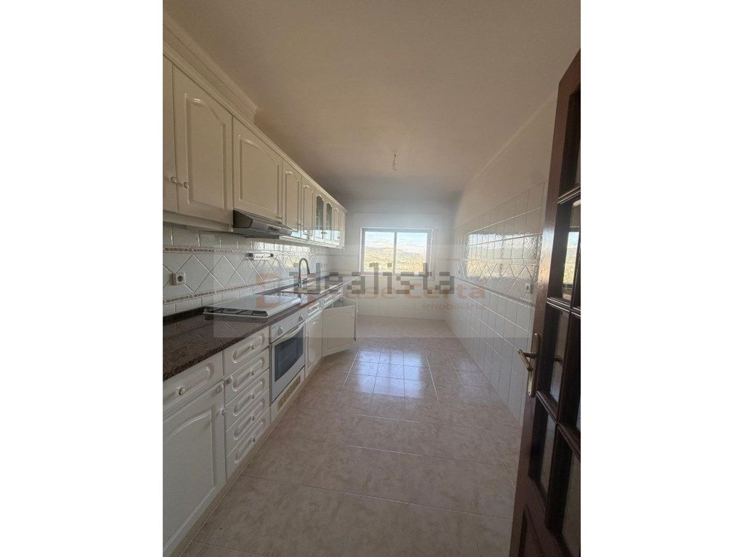 出租公寓 t3在Rua José Nogueira Vaz - 厨房