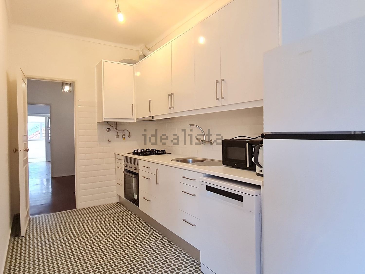 出租公寓 t2在Rua Ginestal Machado - 厨房