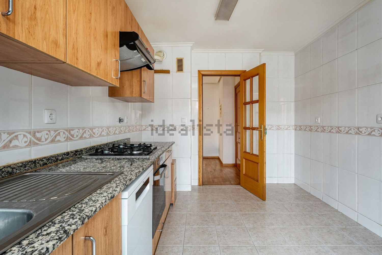 公寓 t2出售在Rua Joly Braga Santos - 厨房