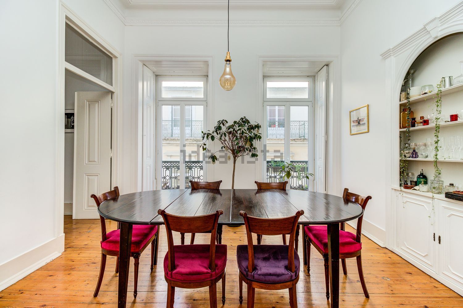 出租公寓 t4在Rua Chagas, 20 - 餐厅