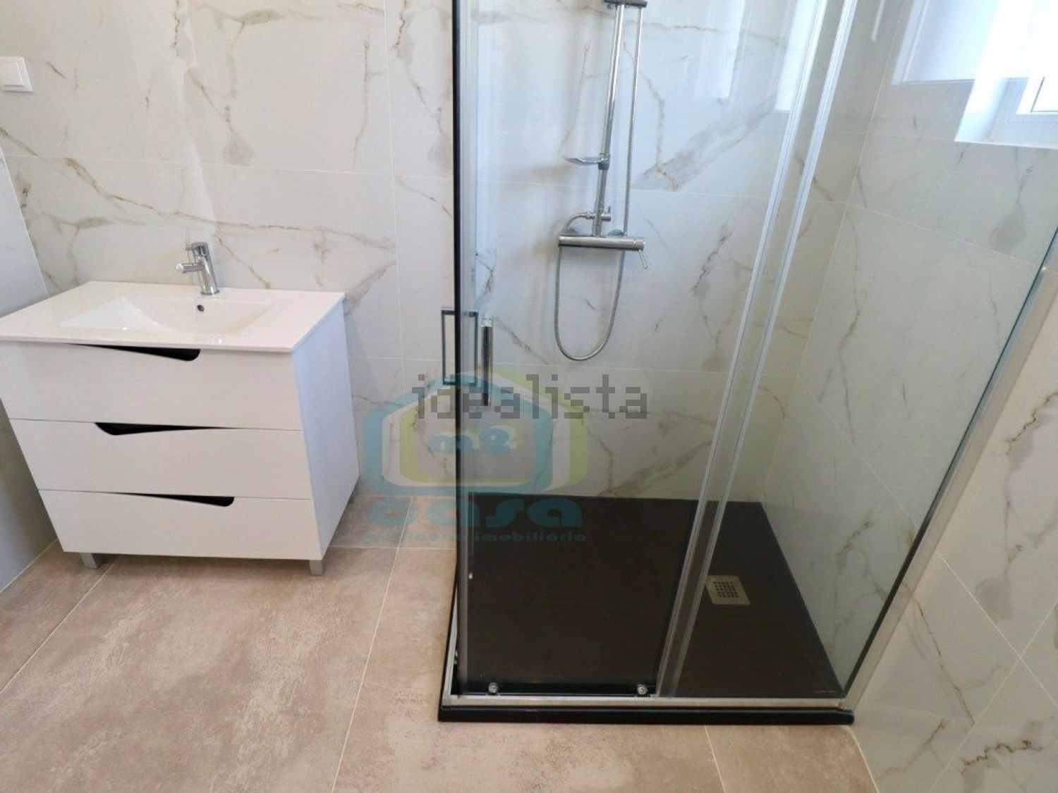 公寓 t2出售在Rua Principal - 卫生间