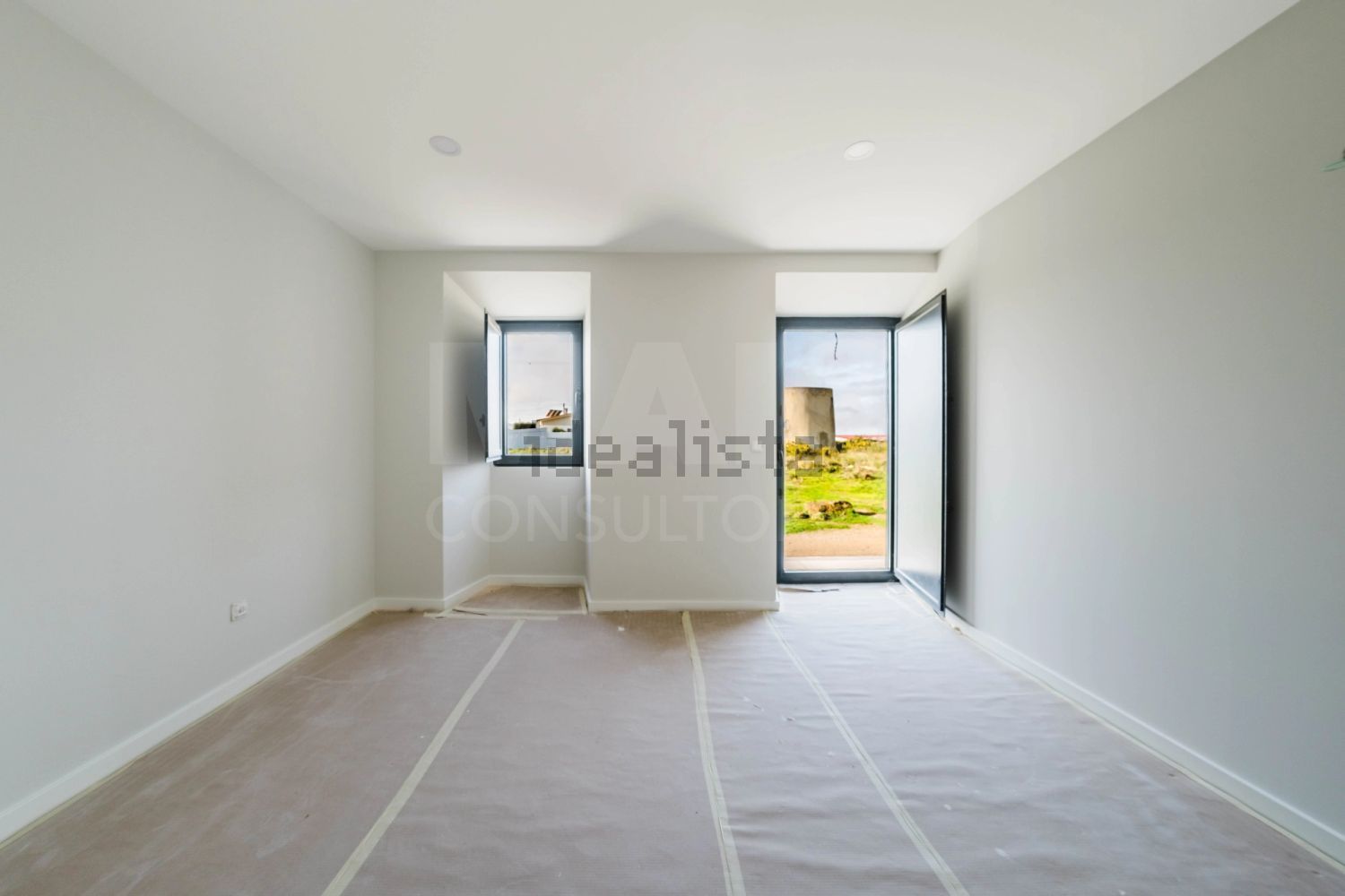 小楼房或别墅出售在São Bartolomeu dos Galegos e Moledo - 居住