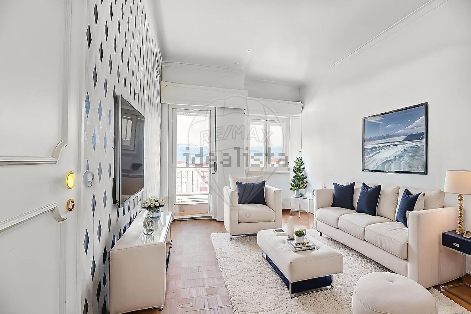 公寓 t2出售在Rua 4 de Outubro - 客厅