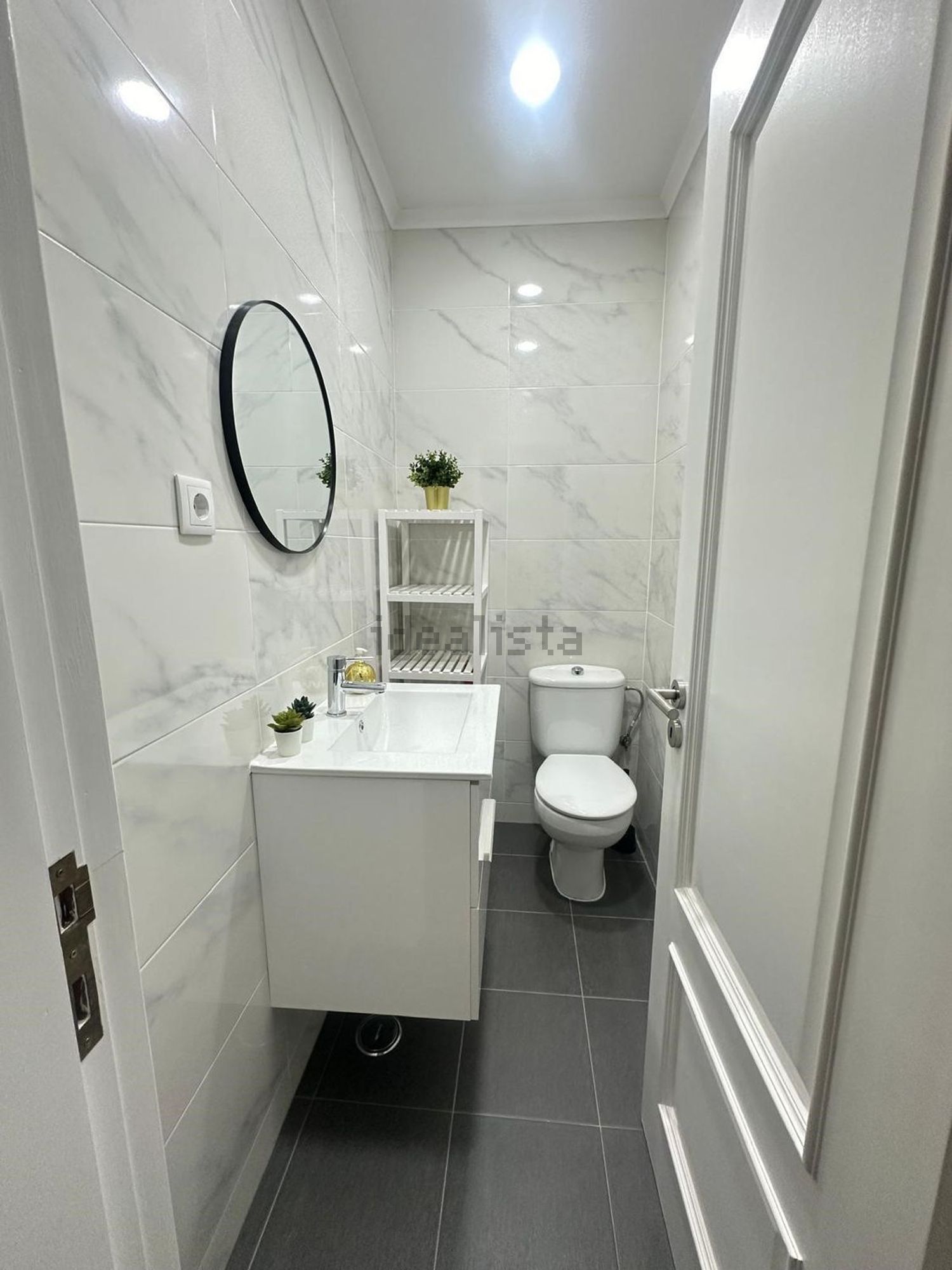 出租房间在Avenida Dom Dinis, 94 b - 卫生间