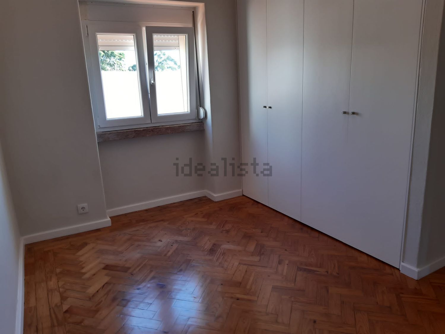 出租小楼房或独栋别墅在Largo Coronel Brito Gorjão, 3 - 居住