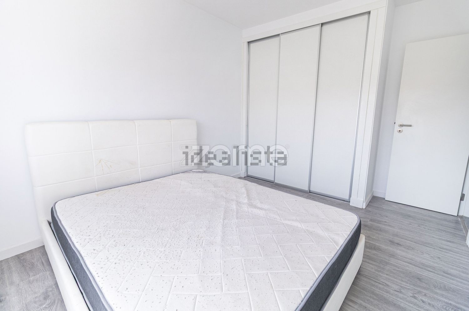 公寓 t2出售在Travessa Rafael de Oliveira, 1 - 卧室