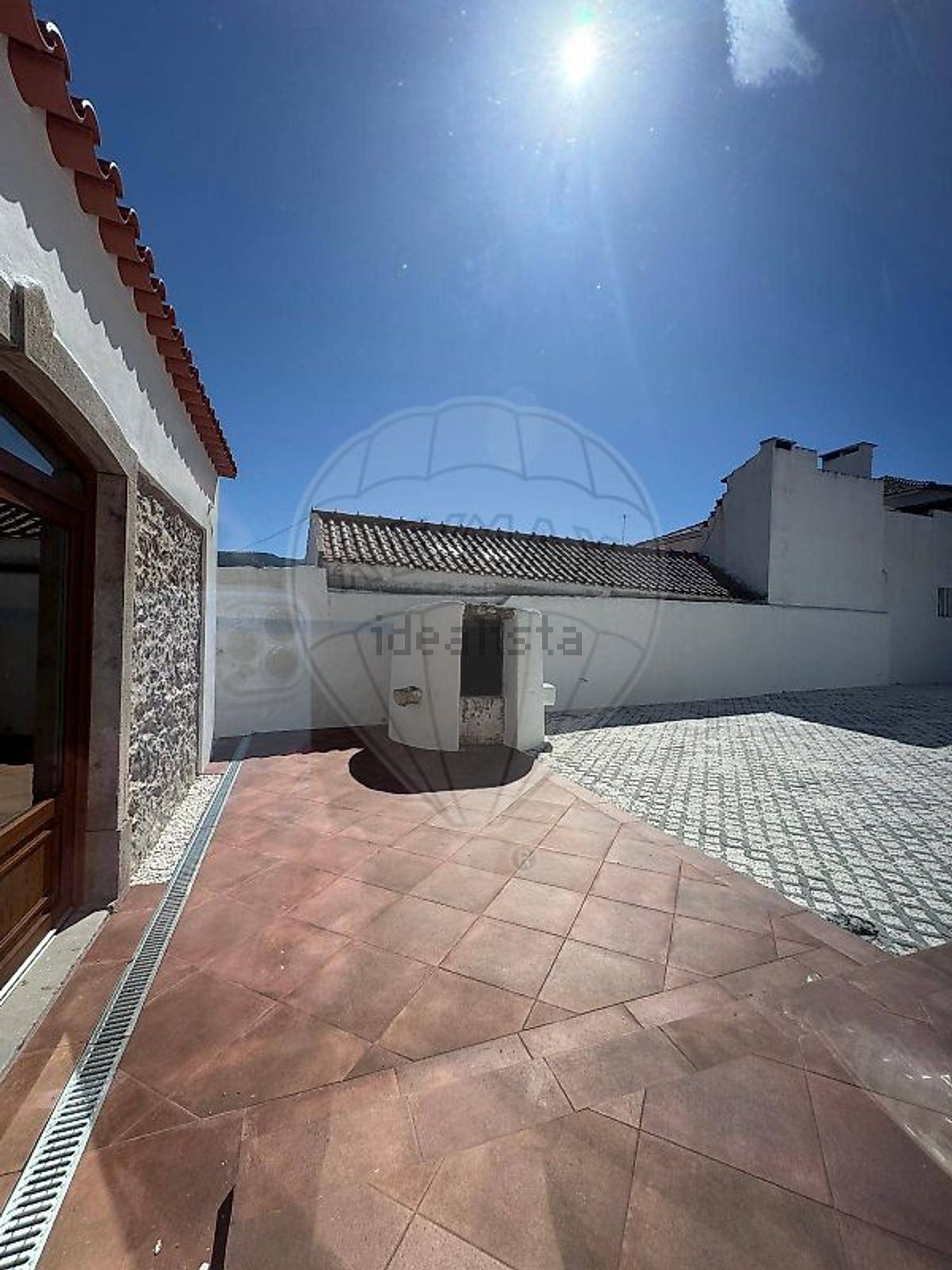 小楼房或独栋别墅出售在Rua da Ribeirinha - 阳台