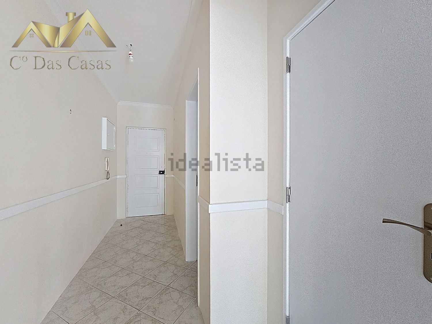 公寓 t1出售在Rua do Pedregal de Baixo s/n - 过道