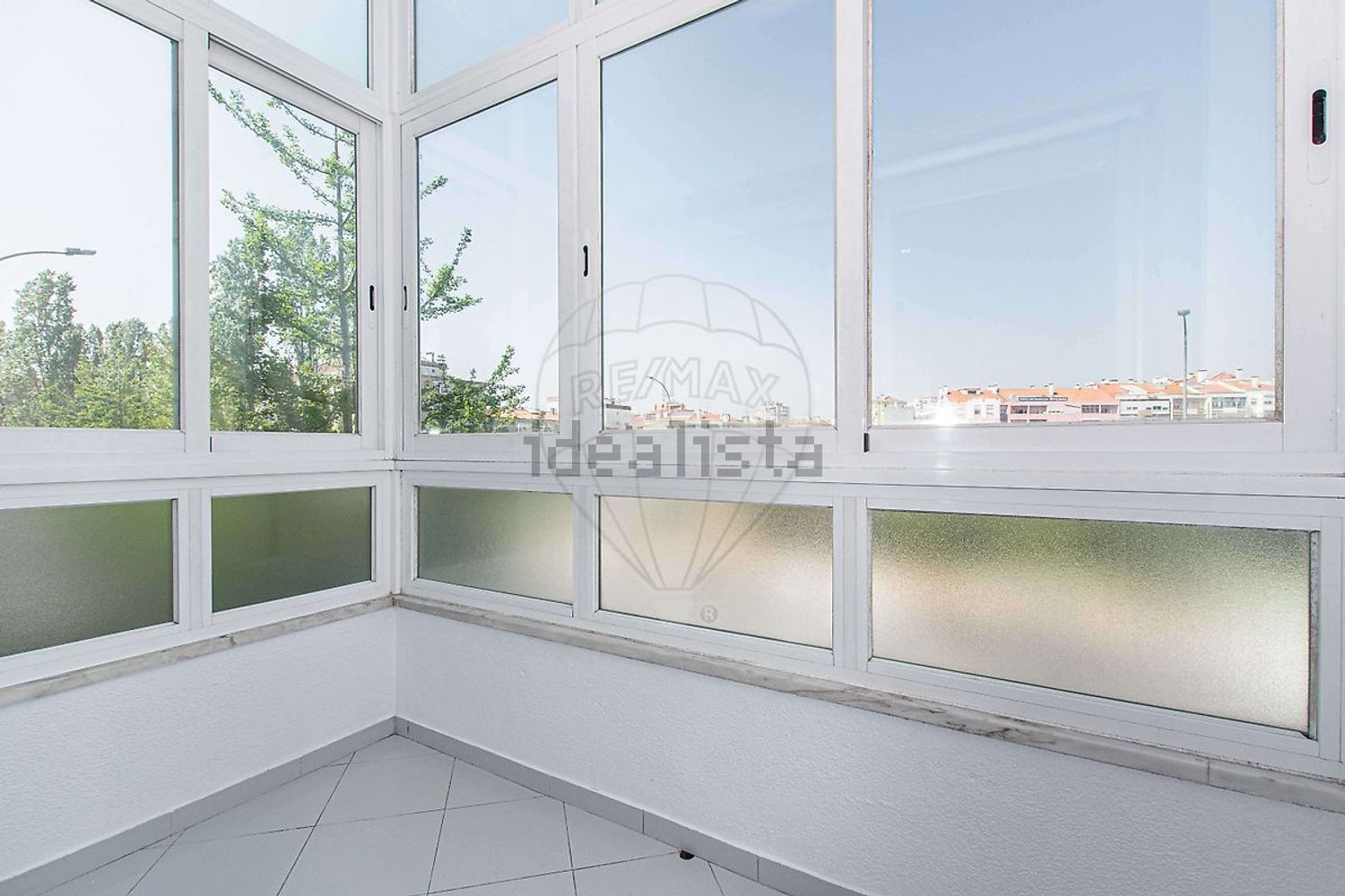 公寓 t2出售在Rua António Apolinário da Silva - 照片