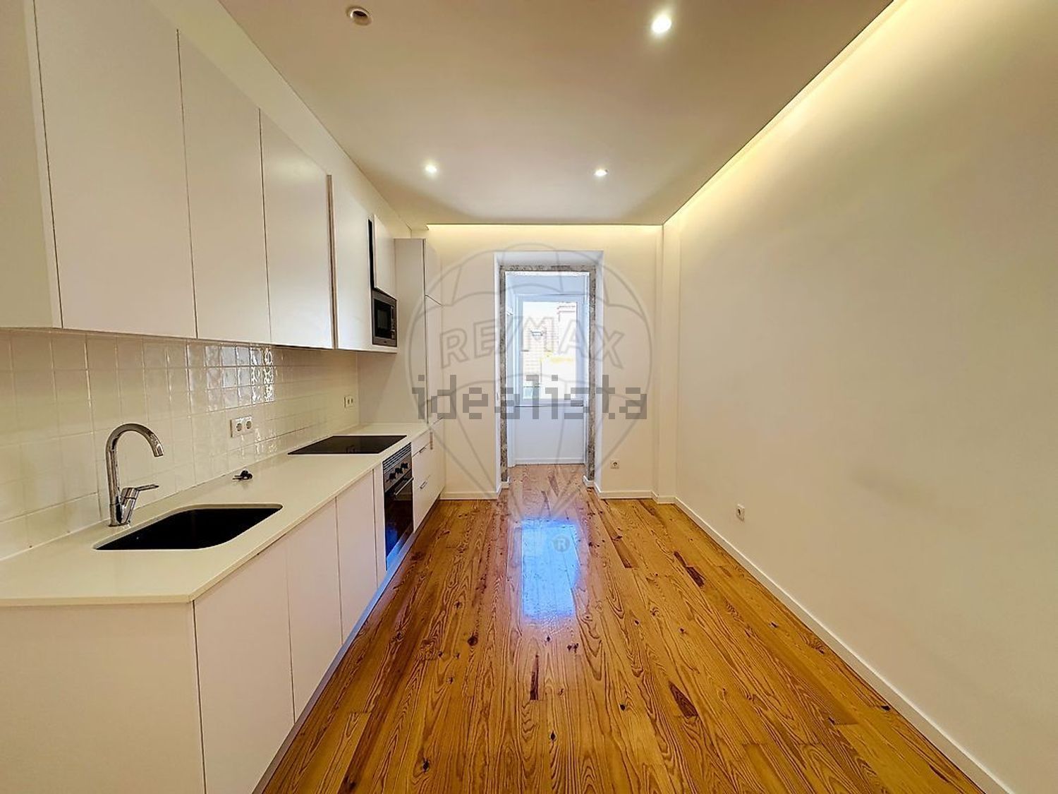 出租公寓 t1在Rua Martins Sarmento - 厨房