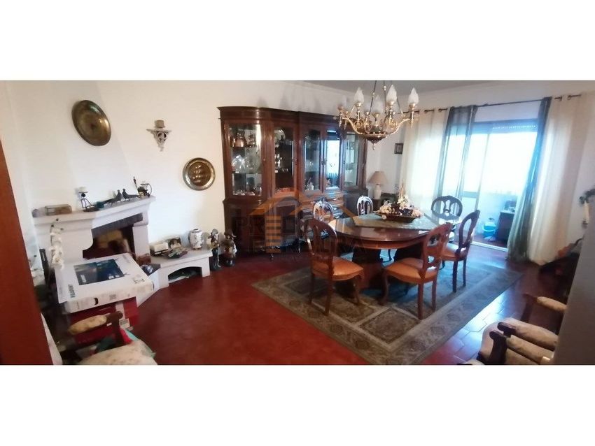 出租公寓 t3在Massamá