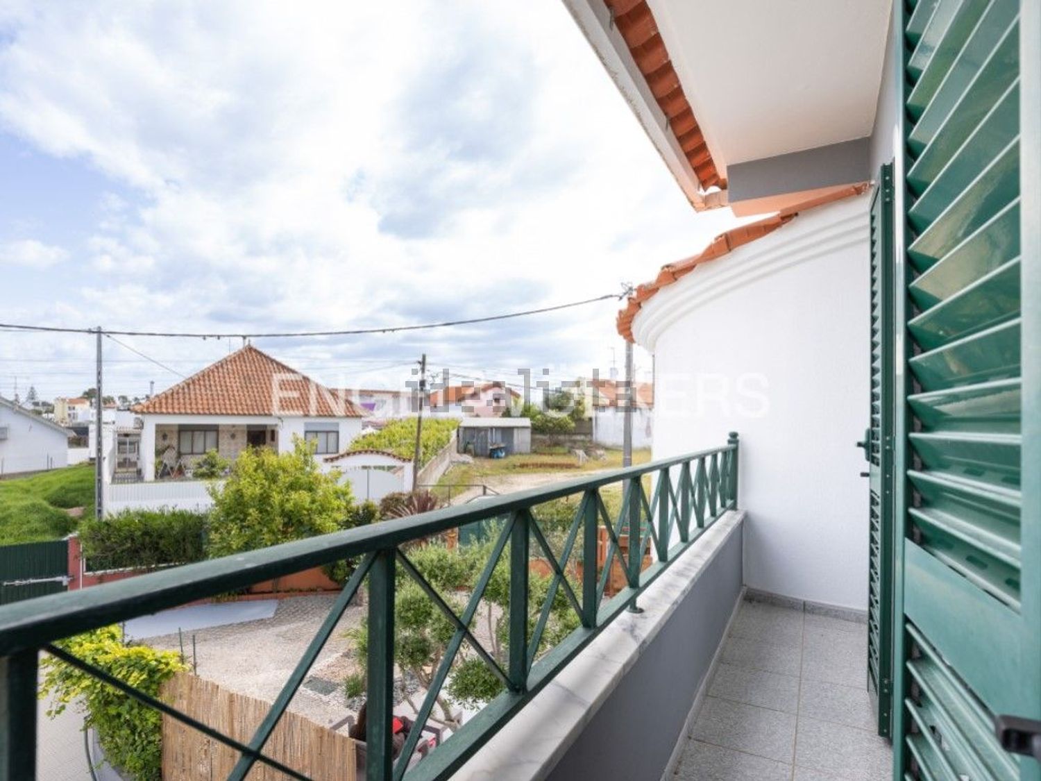 小楼房或独栋别墅出售在Caparica e Trafaria - 阳台