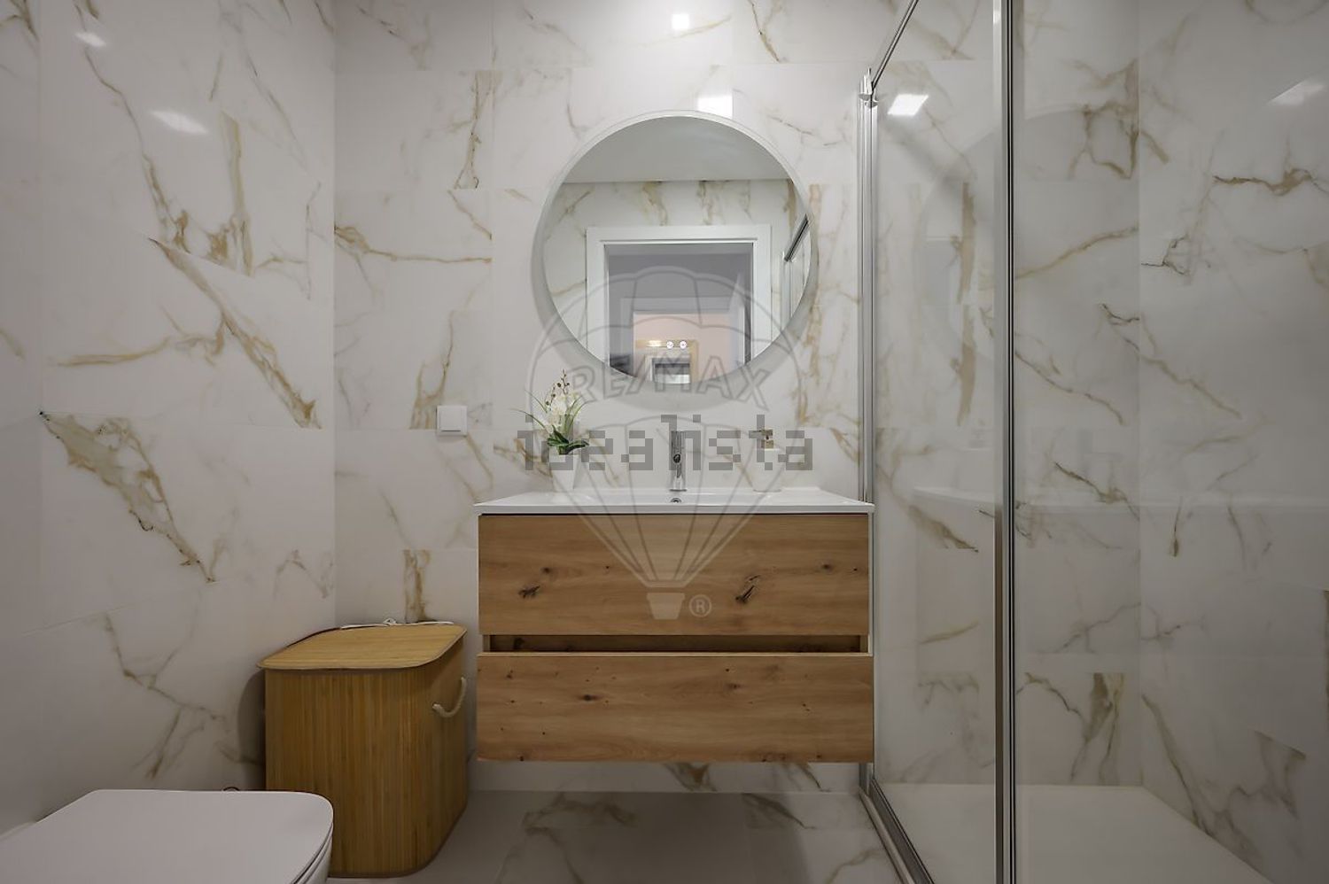 公寓 t2出售在Rua 25 de Abril - 卫生间