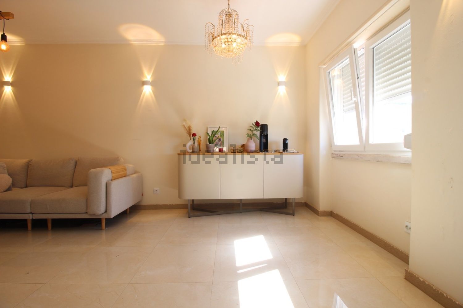 公寓 t2出售在Praça São Bartolomeu, 6 - 餐厅