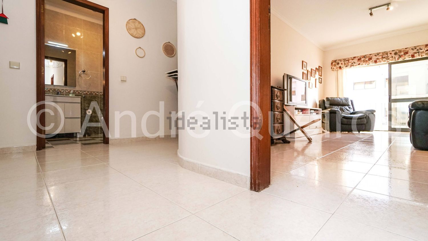 出租公寓 t2在Rua Rogério Pedro, 2890 -089 - 前厅