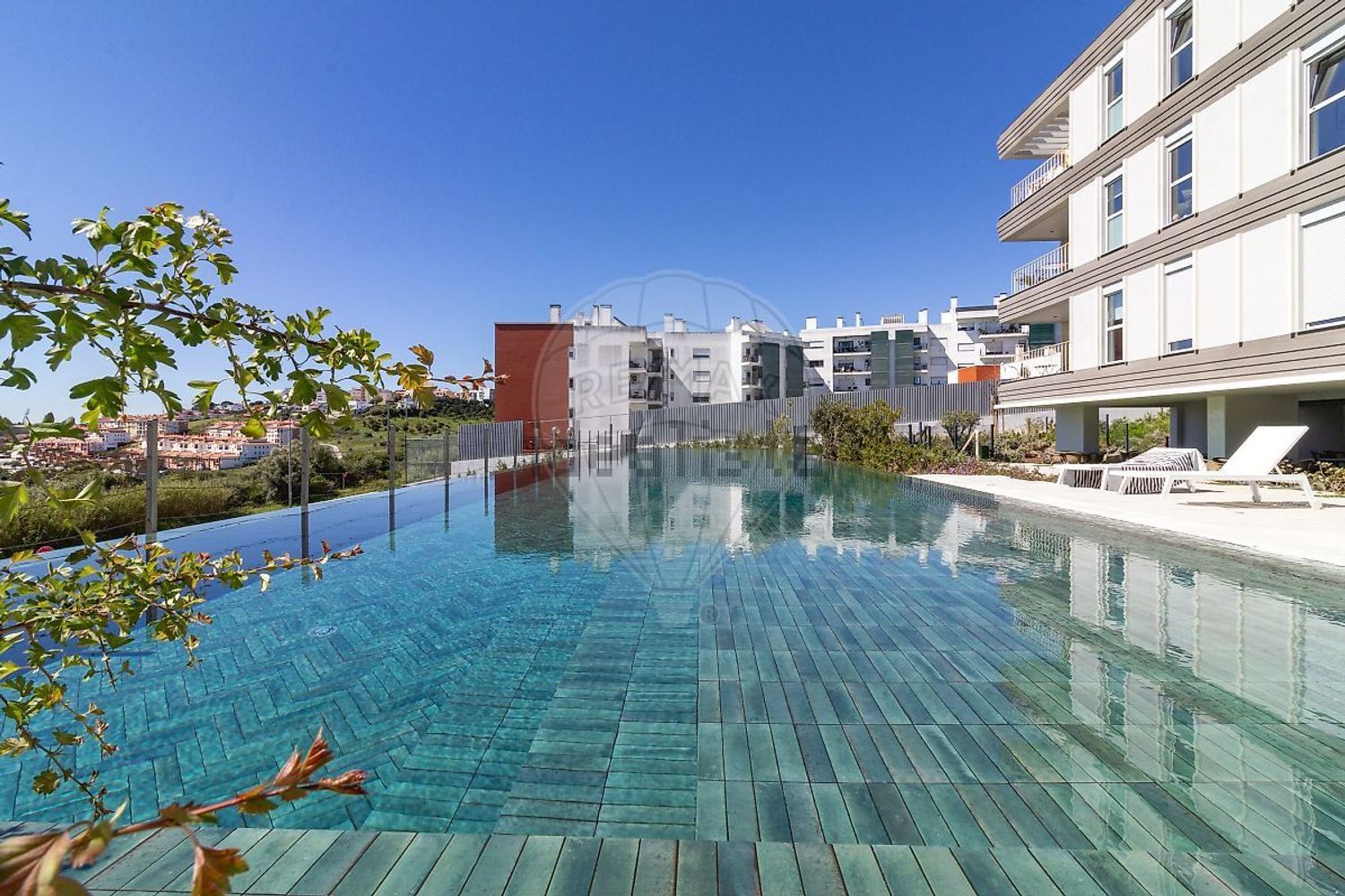 出租公寓 t2在Estrada Desvio - 游泳池