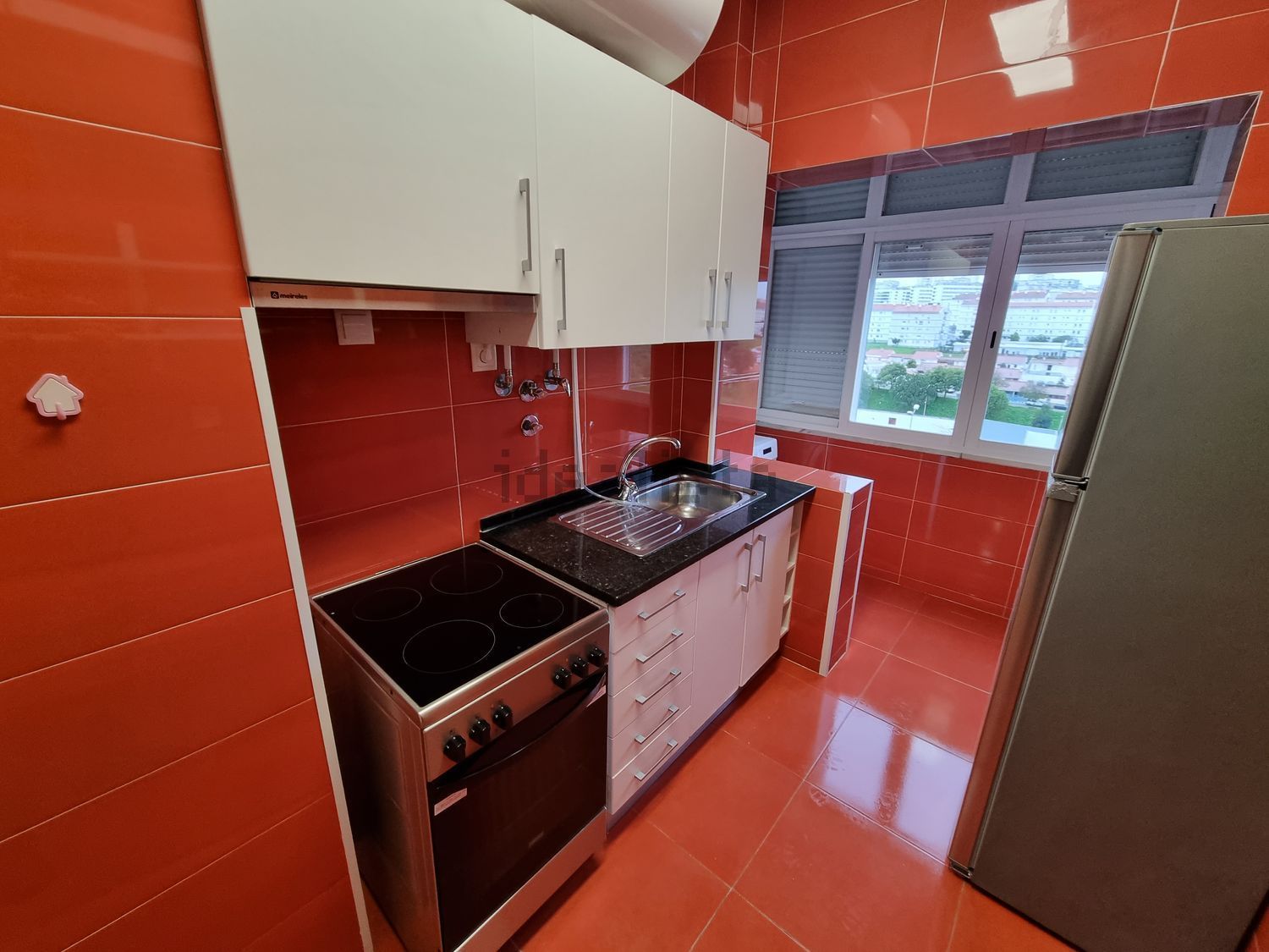 出租公寓 t2在Rua do Vale Formoso de Cima, 103 - 厨房