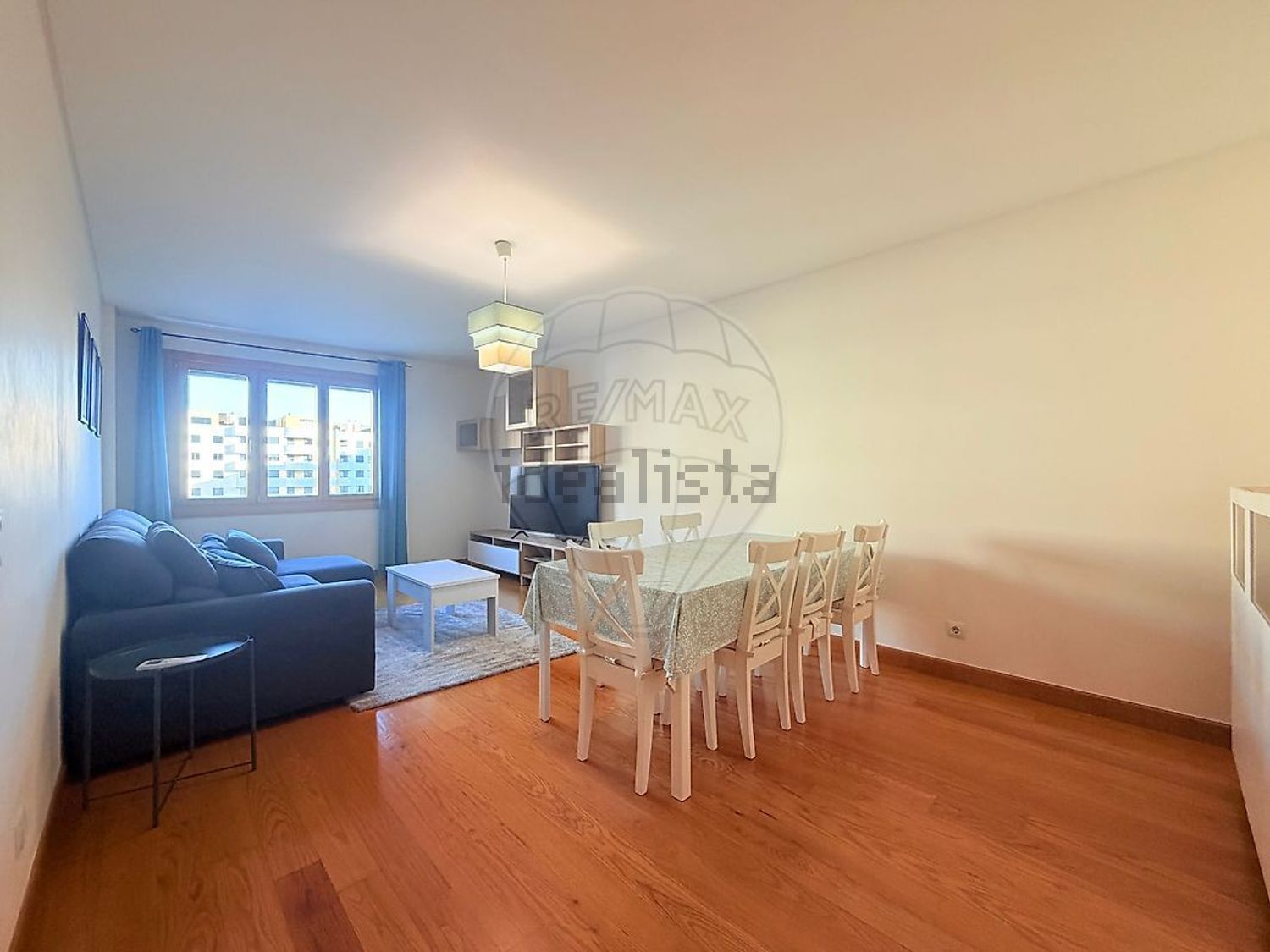 出租公寓 t1在Avenida Diogo Cão - 客厅