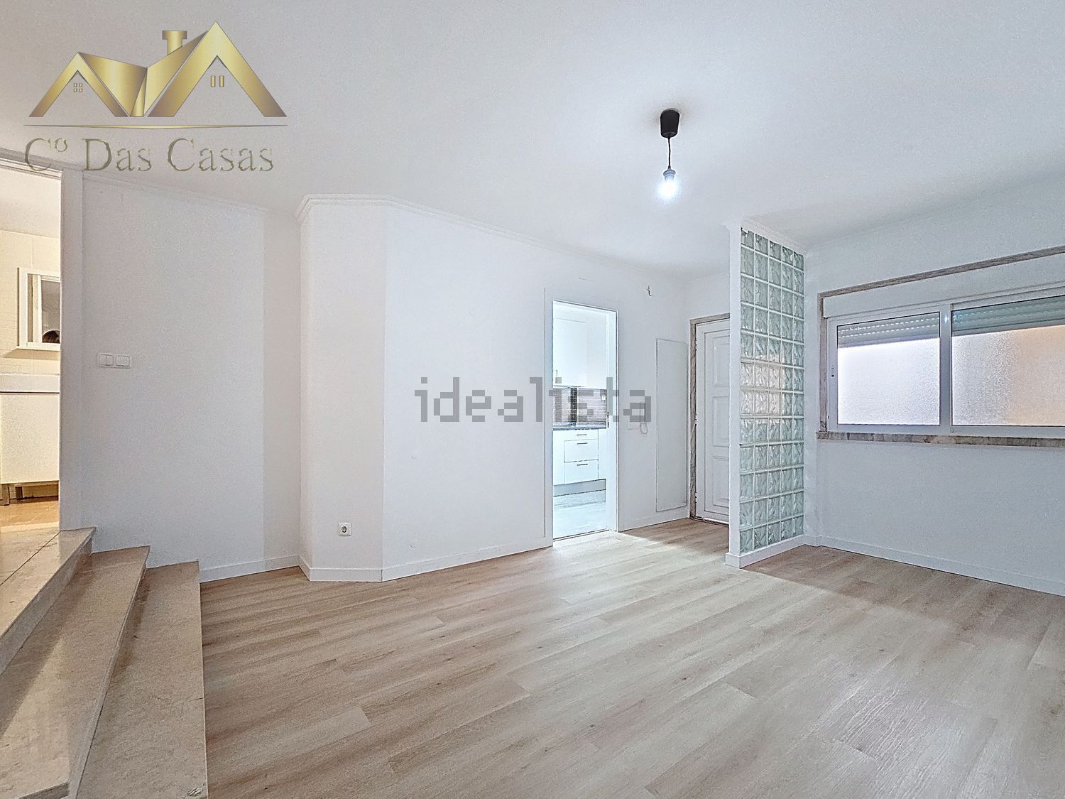 出租公寓 t2在Rua António Sardinha, 10 - 客厅