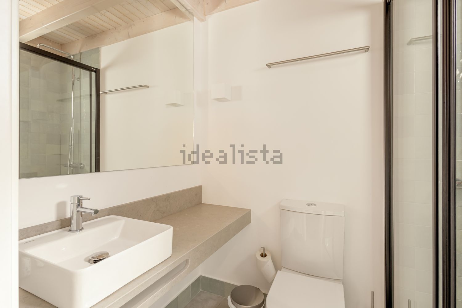 小楼房或独栋别墅出售在Rua das Cegonhas - 卫生间