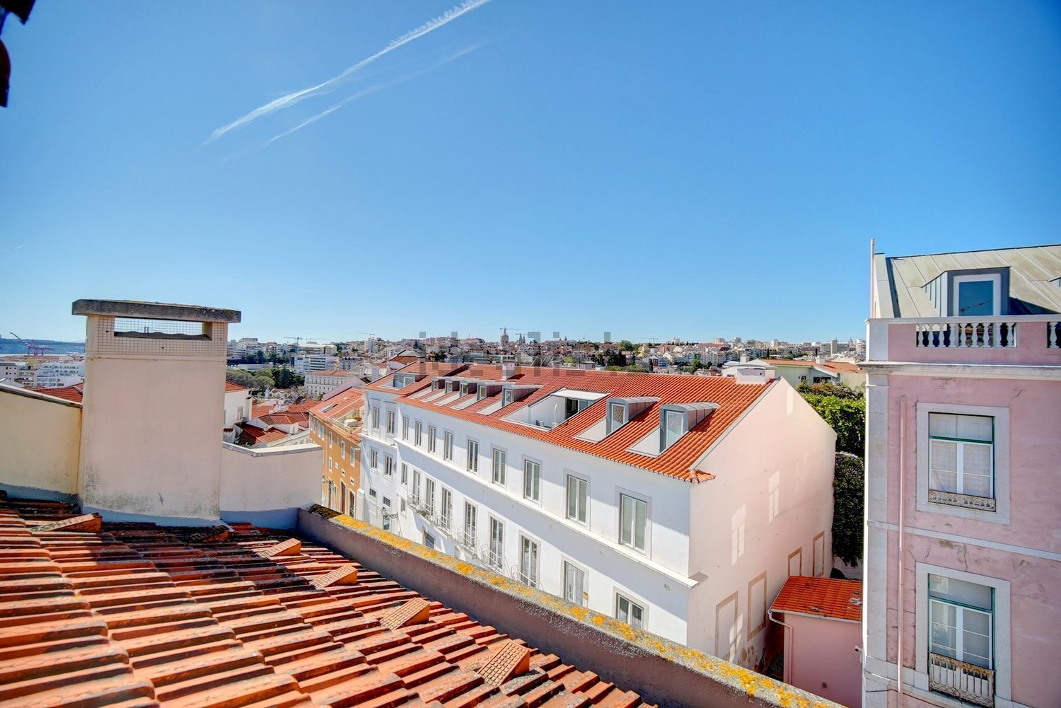 复式公寓出售在Rua da Academia das Ciências - 视线